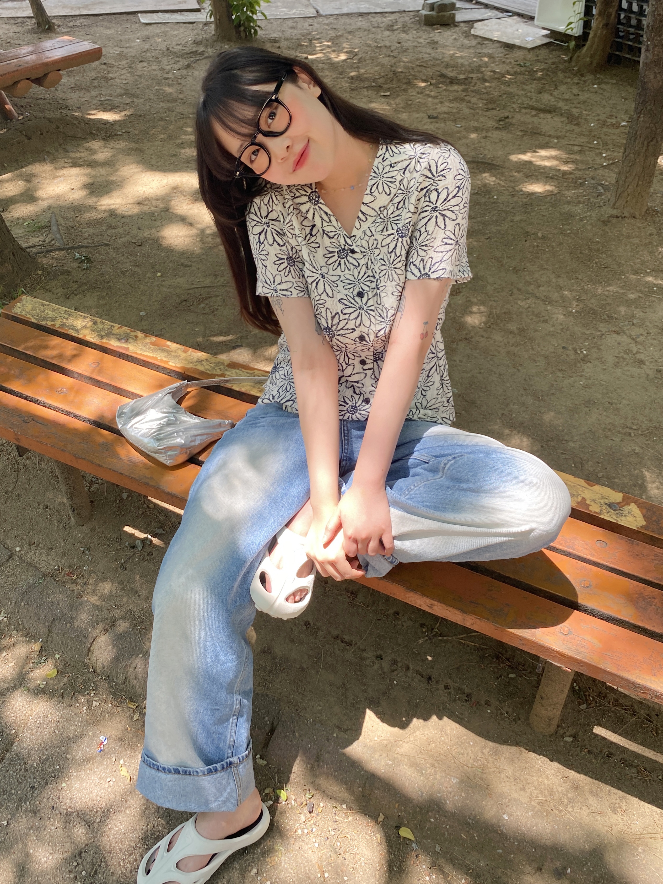 (W) Keen Shanti White Black 착용 스타일 - 2