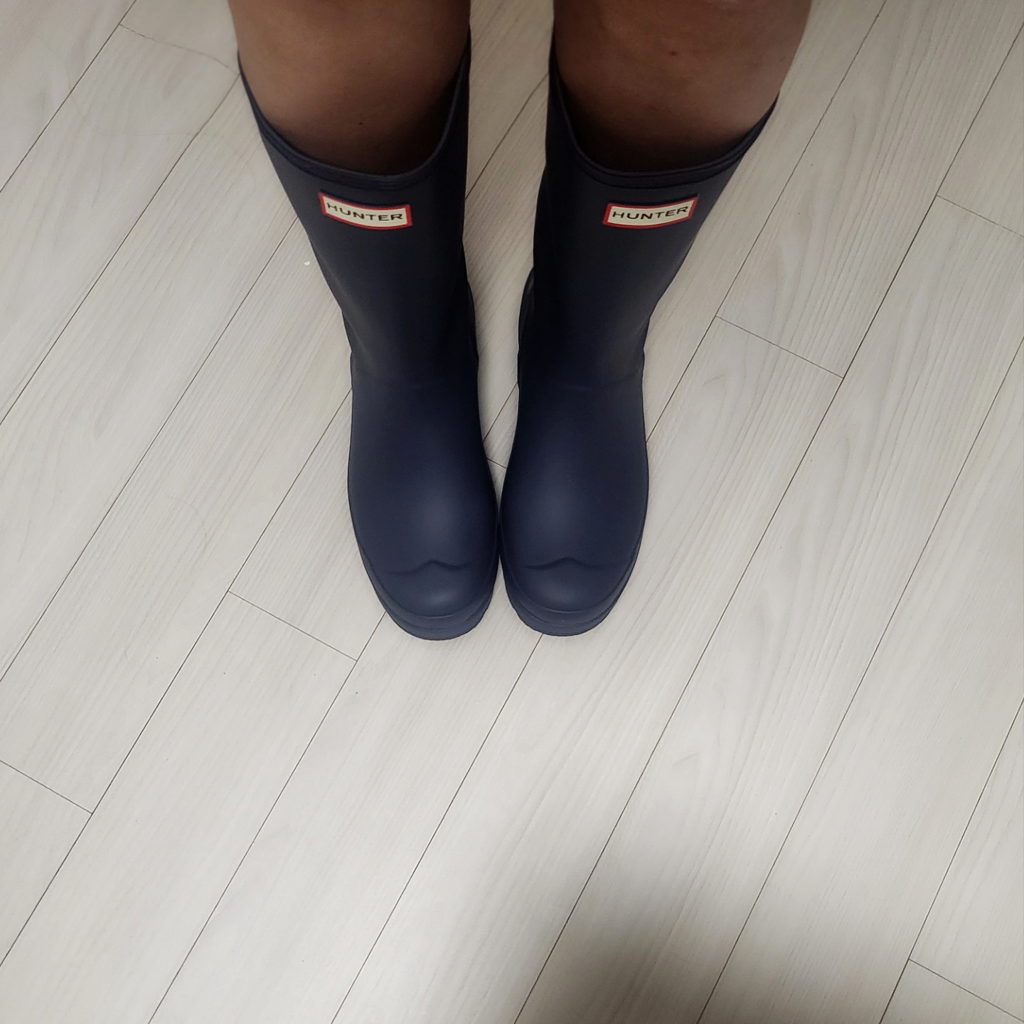(W) Hunter Play Tall Wellington Boots Valtameri Blue 착용 스타일 - 5