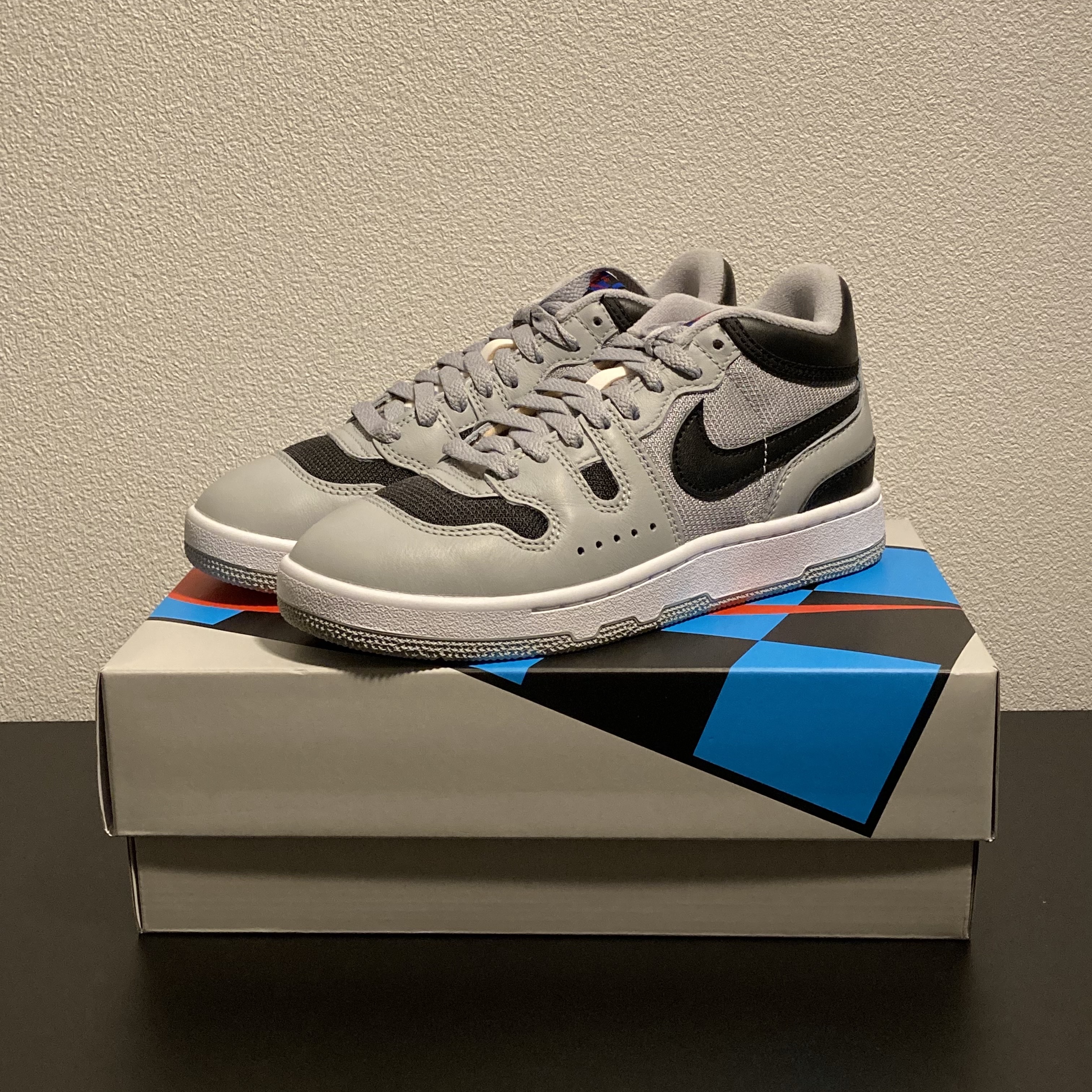 Nike Mac Attack QS SP Light Smoke Grey 착용 스타일 - 1