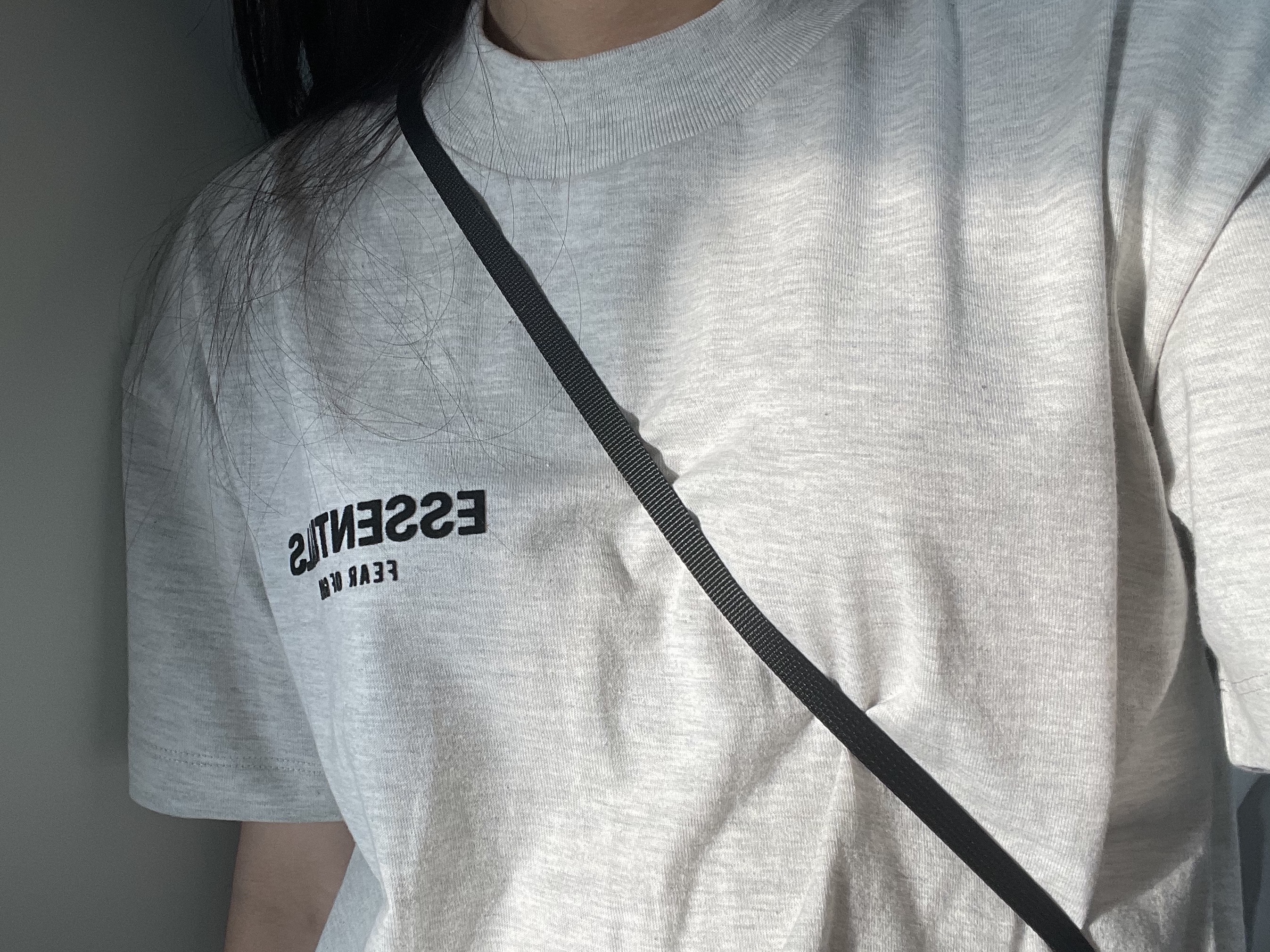 (Kids) Essentials The Core Collection T-Shirt Light Oatmeal 착용 스타일