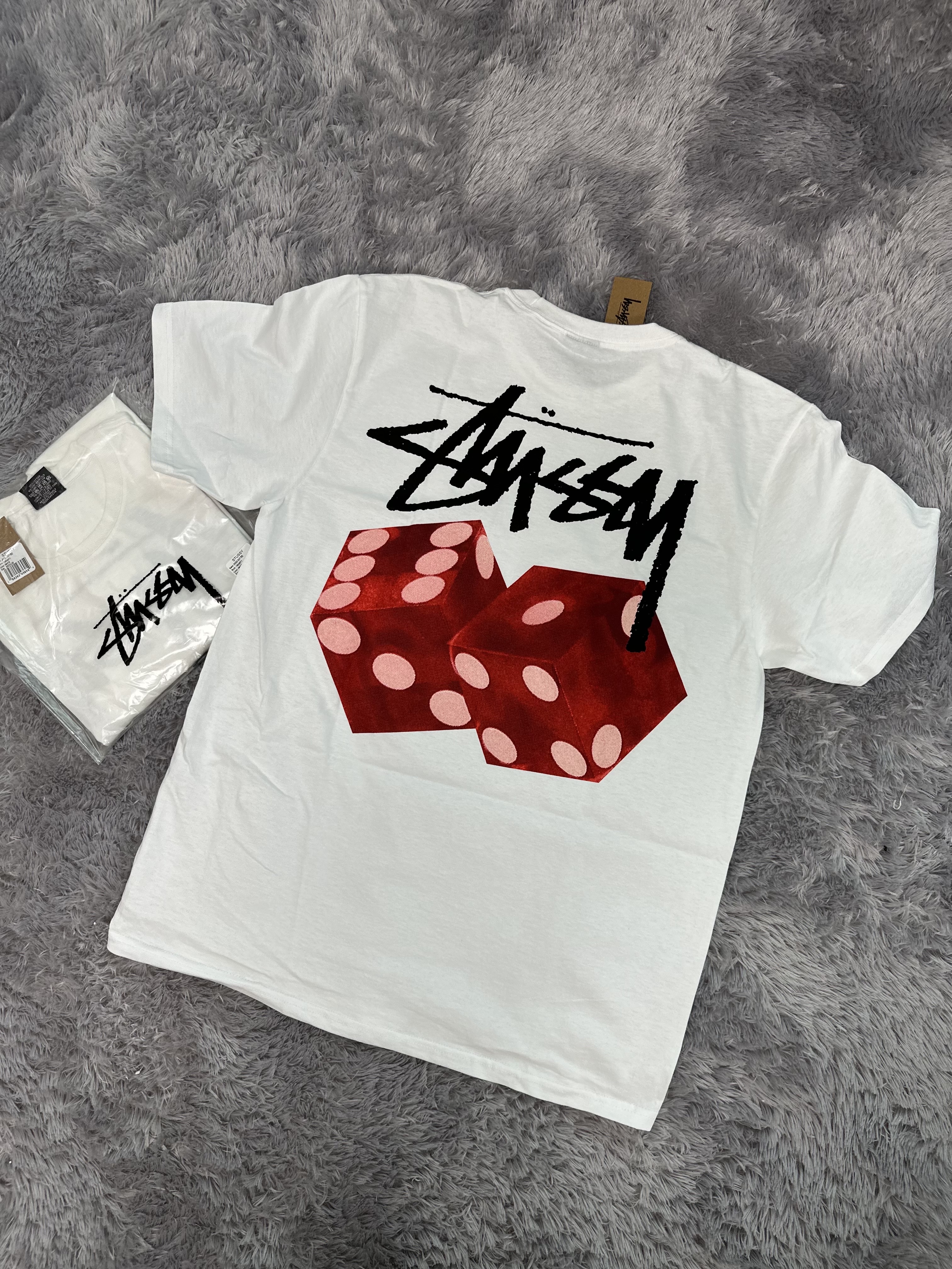 Stussy Diced Out T-Shirt White 착용 스타일