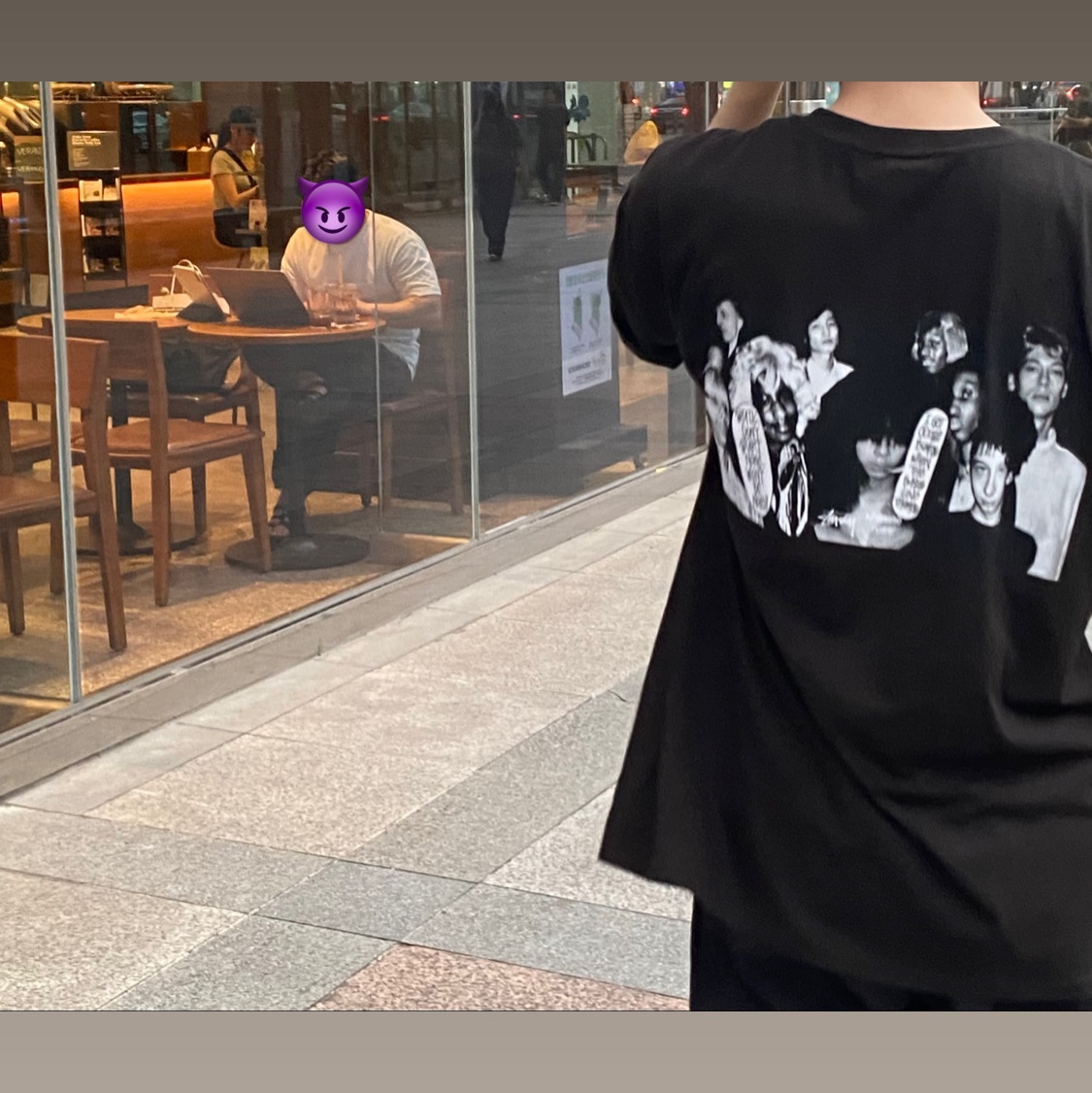 Stussy x Martine Rose Collage Pigment Dyed T-Shirt Black 착용 스타일