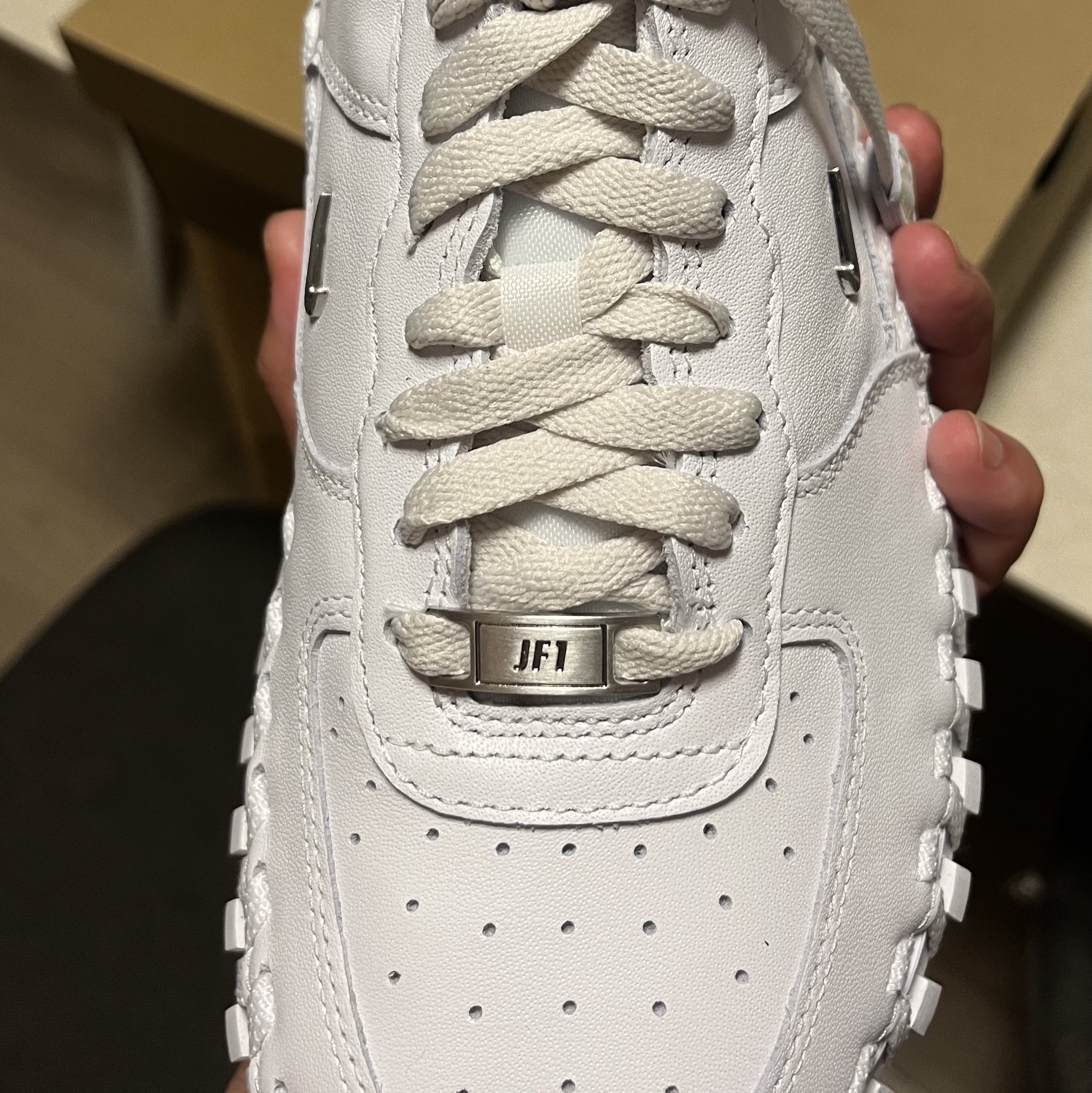 Nike x Jacquemus J Force 1 Low LX SP White 착용 스타일 - 2