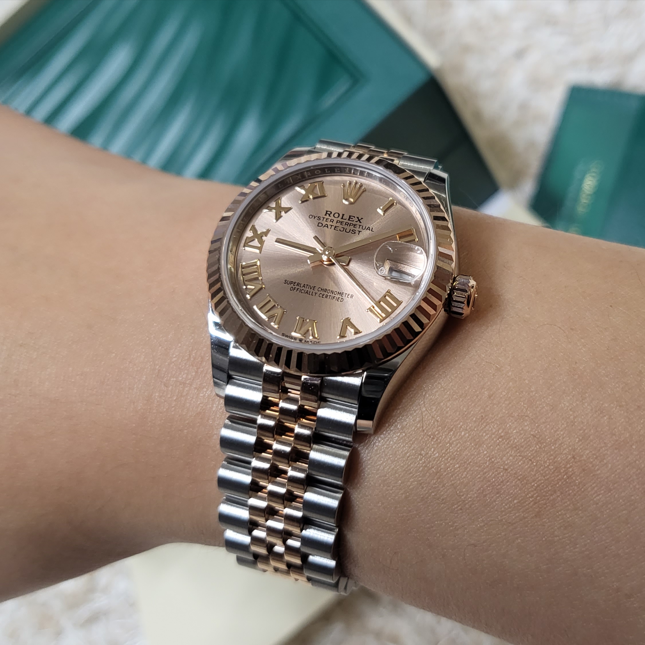 Rolex Datejust 31mm 278271 Rose Roman Jubilee 착용 스타일 - 2