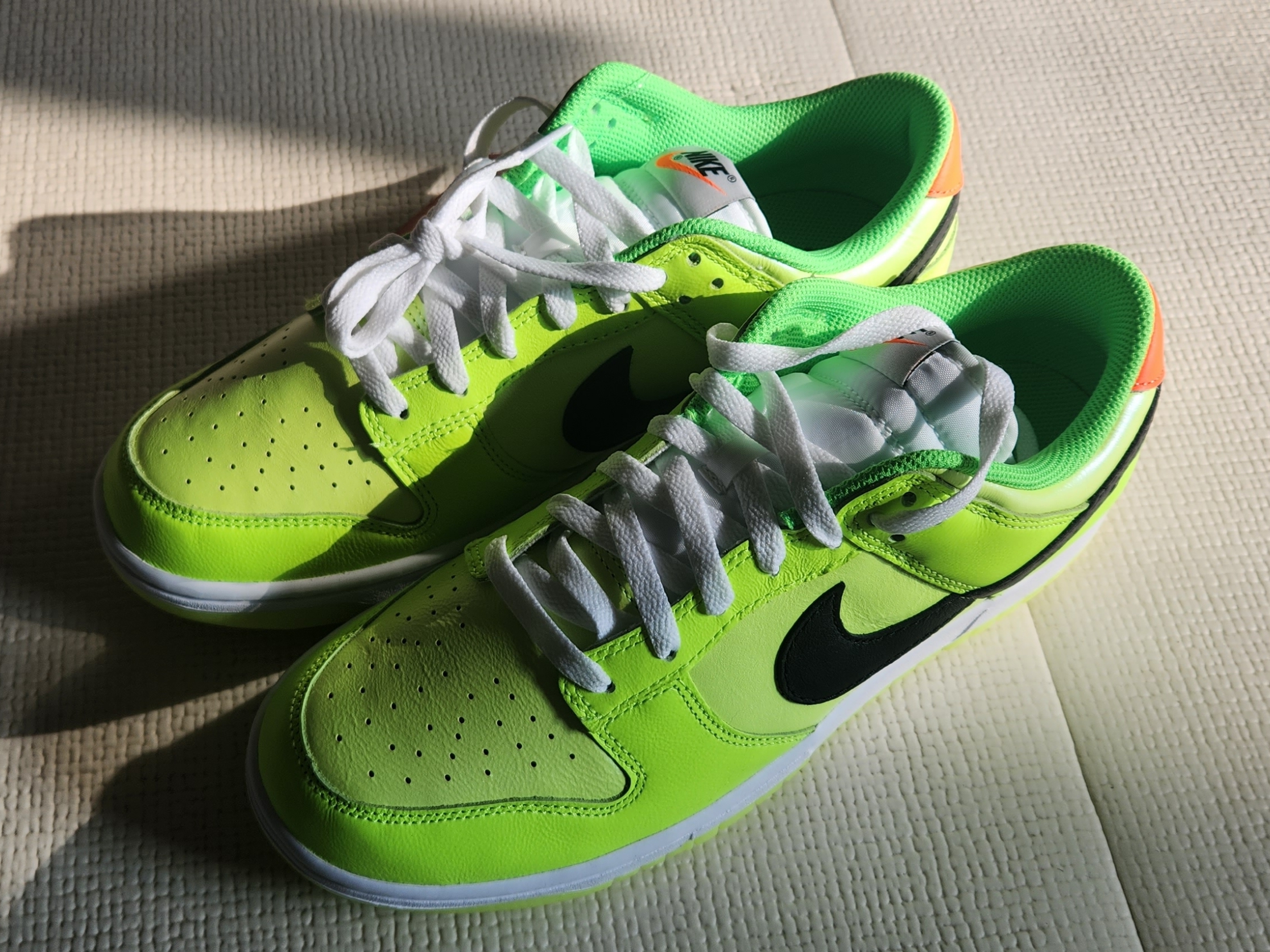 Nike Dunk Low Volt 착용 스타일 - 1