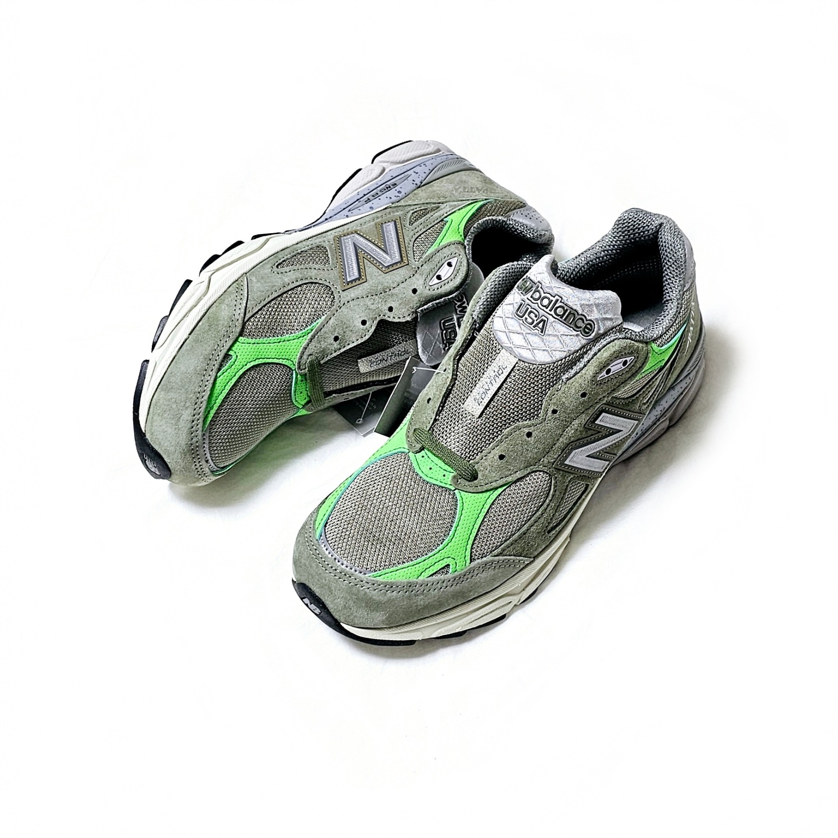 New Balance x Patta 990v3 Made in USA Olive 착용 스타일 - 5