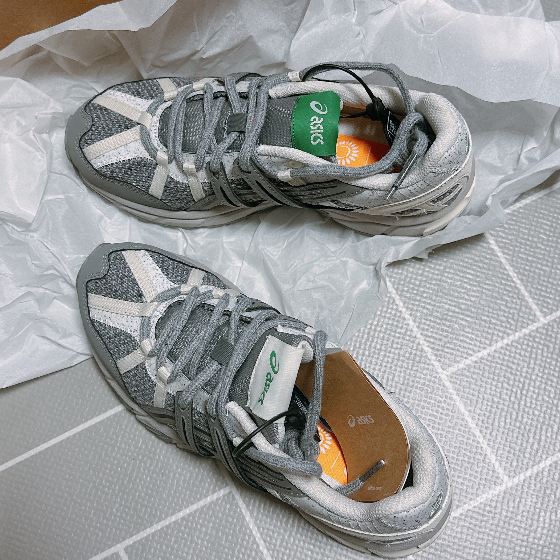 Asics Gel-Sonoma 15-50 Oyster Grey Cream 착용 스타일 - 1