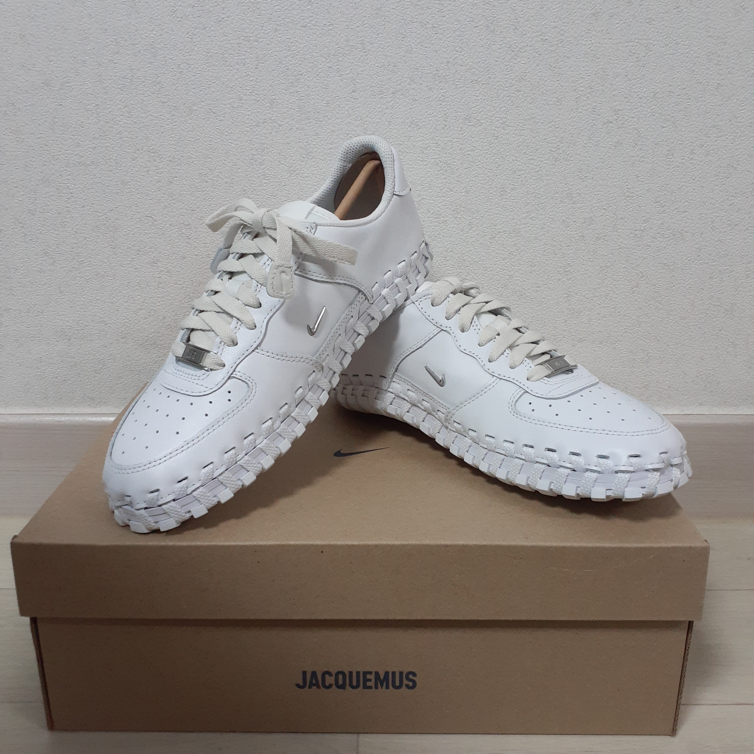 Nike x Jacquemus J Force 1 Low LX SP White 착용 스타일