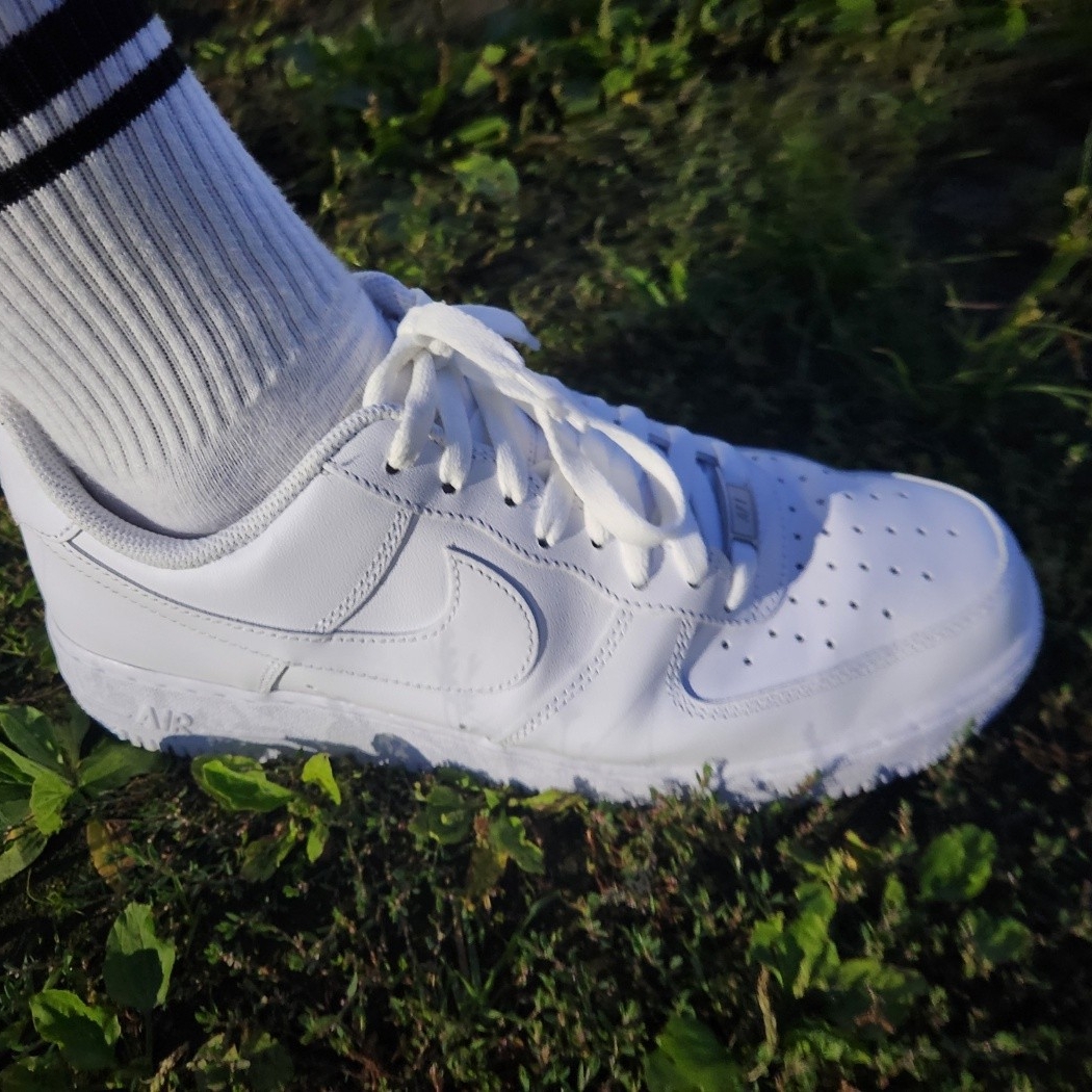 Nike Air Force 1 '07 Low White 착용 스타일 - 1