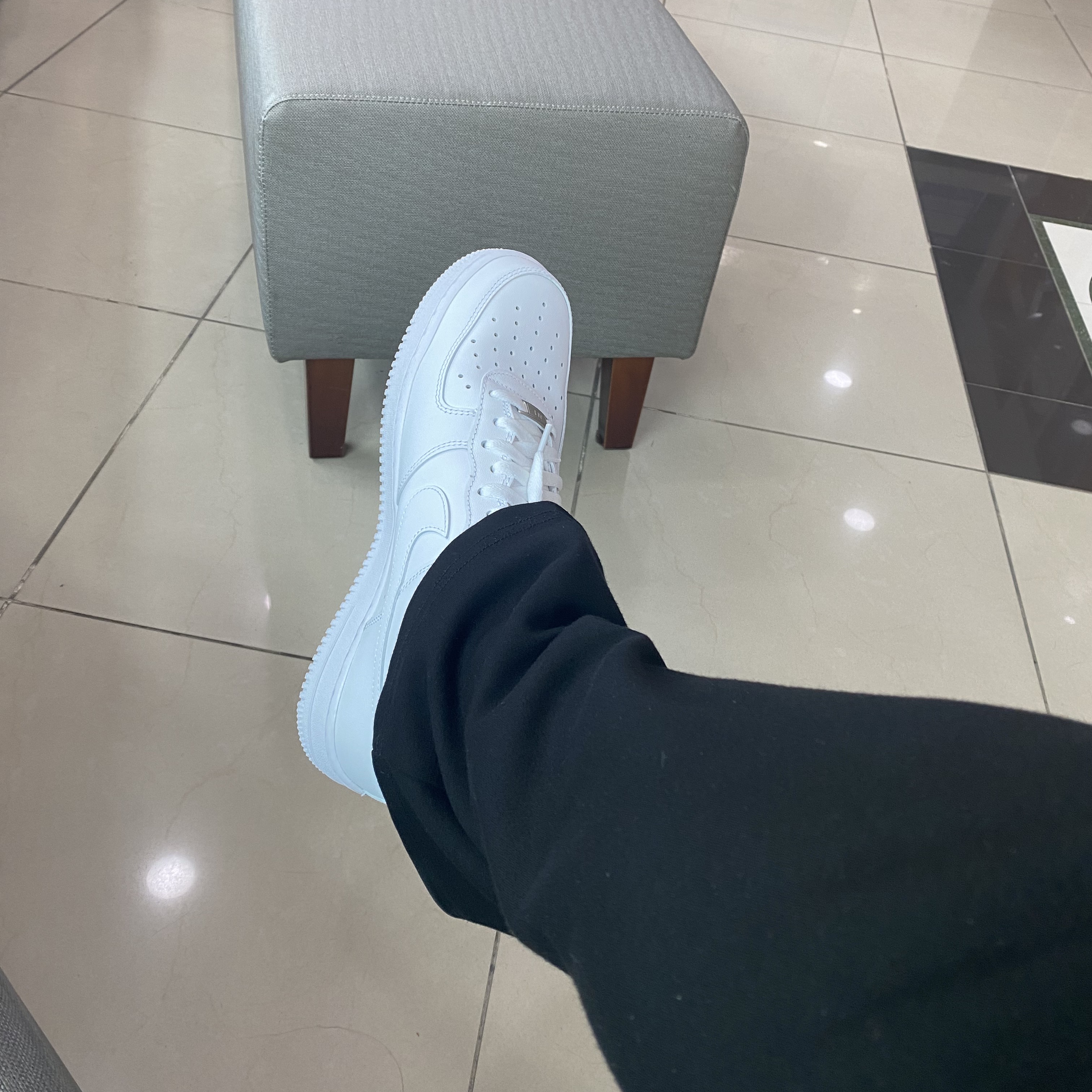 Nike Air Force 1 '07 Low White 착용 스타일
