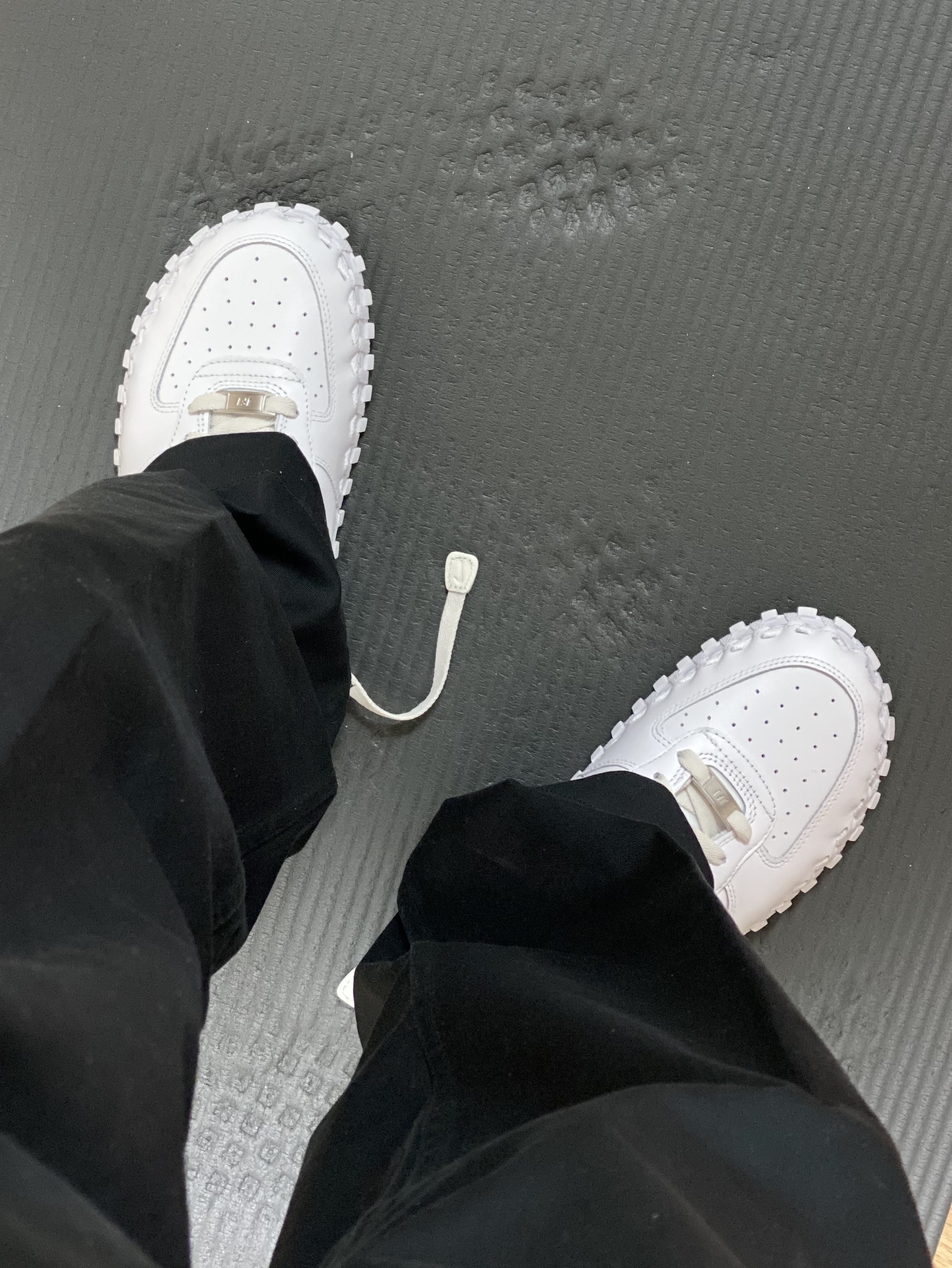 Nike x Jacquemus J Force 1 Low LX SP White 착용 스타일 - 4