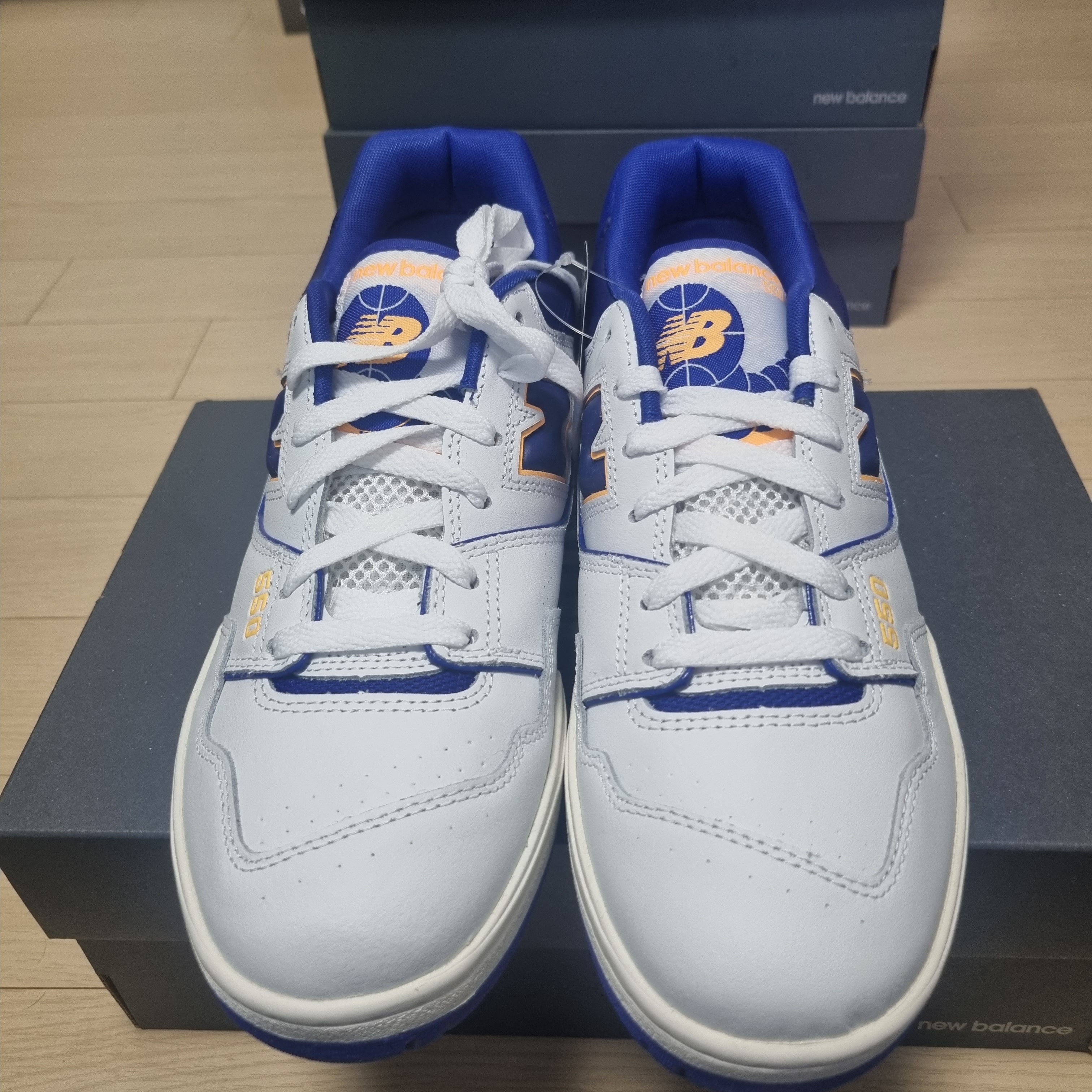 New Balance 550 White Infinity Blue - D Standard 착용 스타일 - 1