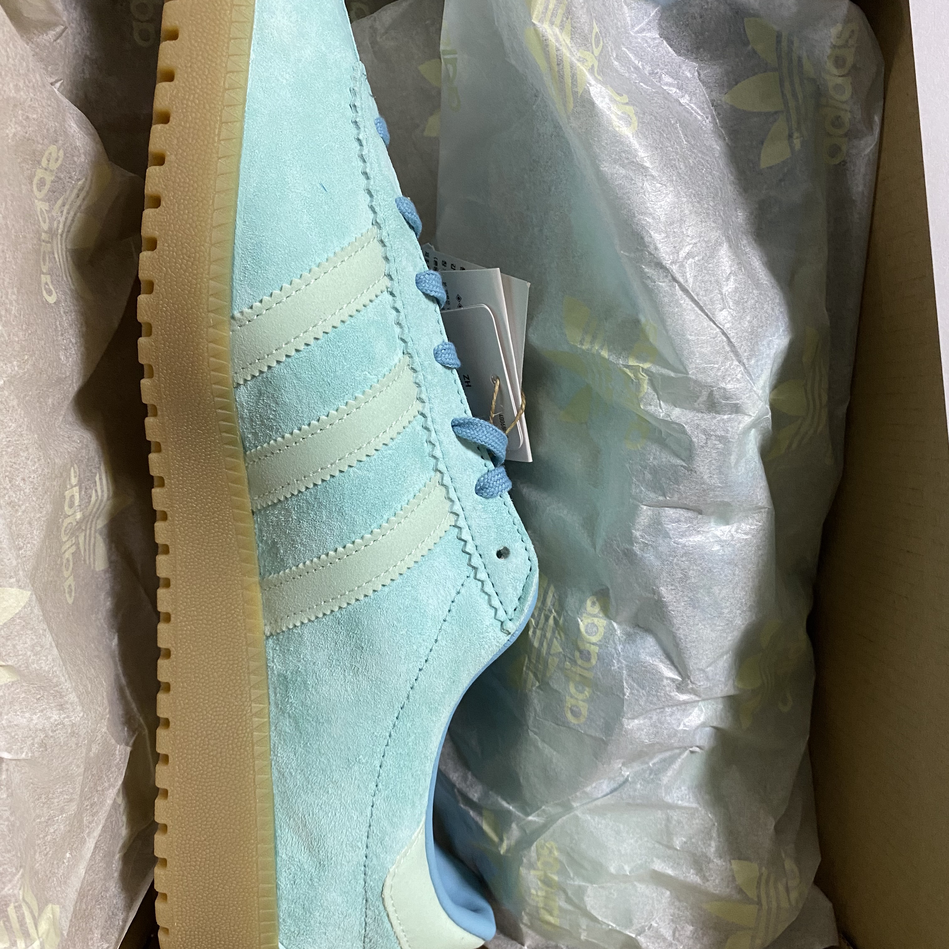 Adidas Bermuda Easy Mint 착용 스타일 - 1