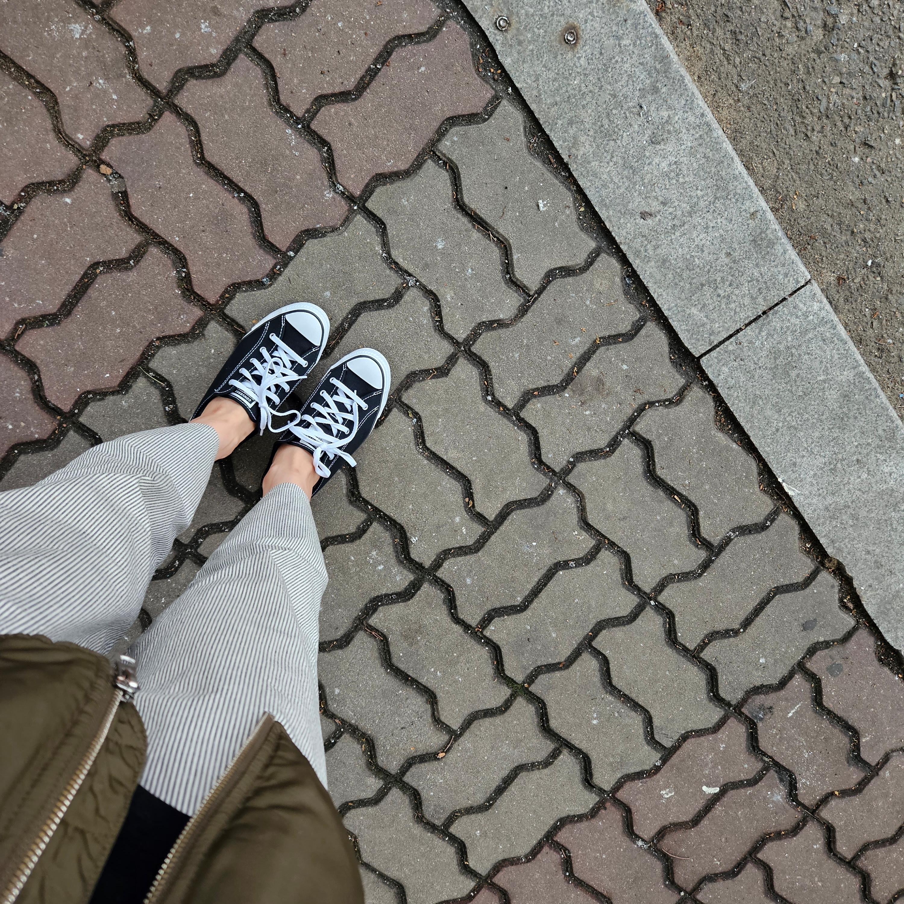 (W) Converse Chuck Taylor All Star Dainty Mule Slip Black 착용 스타일