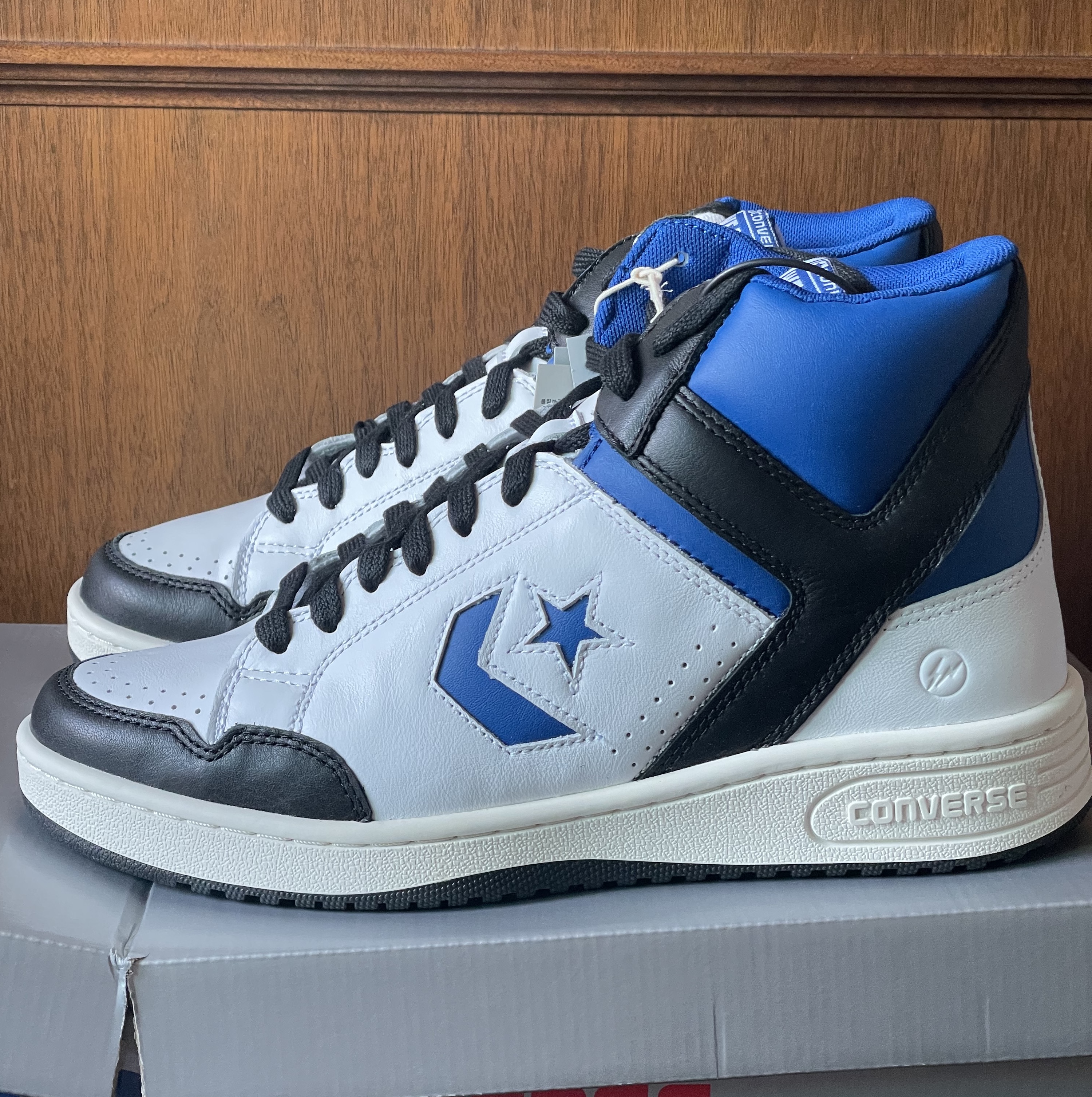Converse x Fragment Weapon Mid White 착용 스타일 - 1