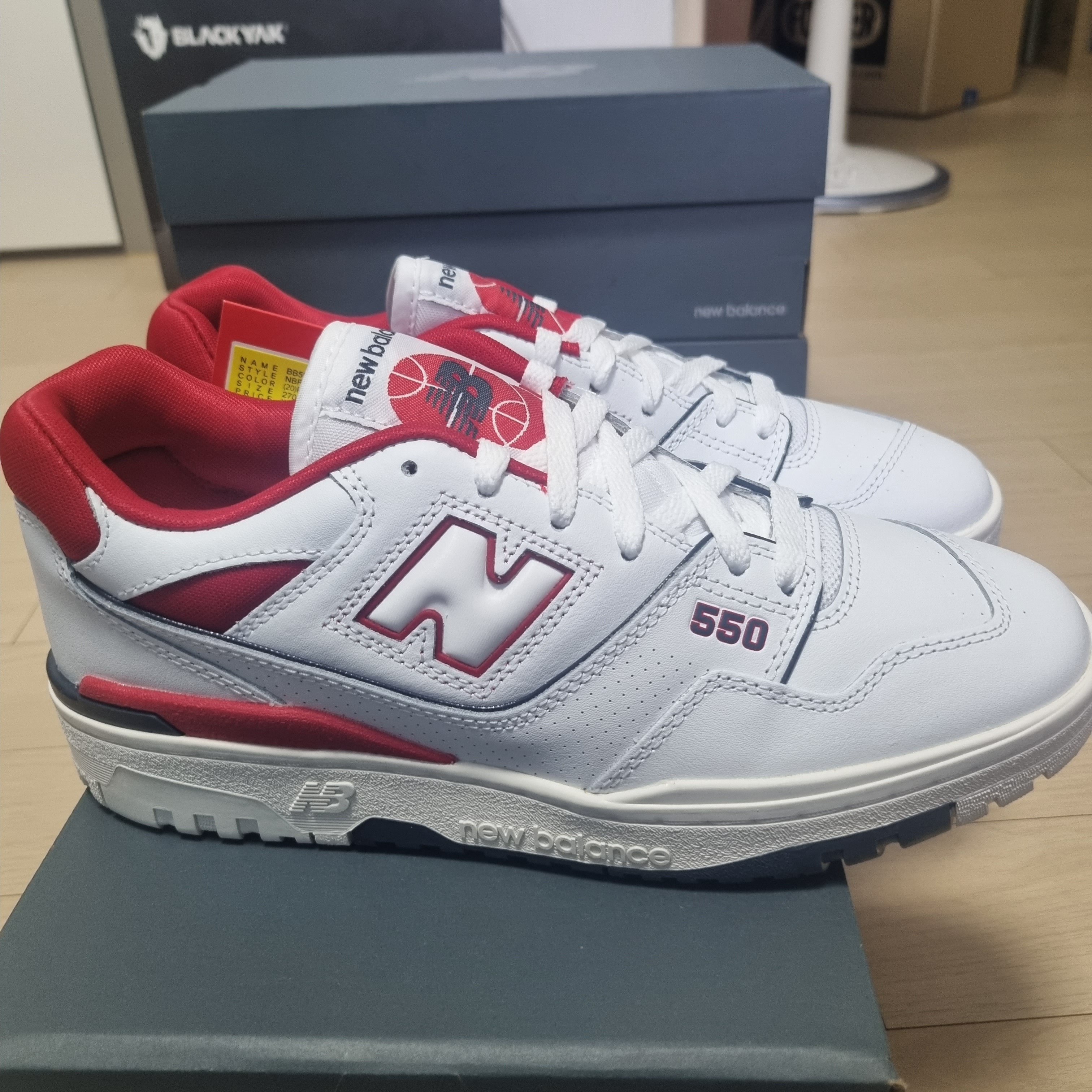 New Balance 550 White Team Red - JD Sports Exclusive 착용 스타일 - 2