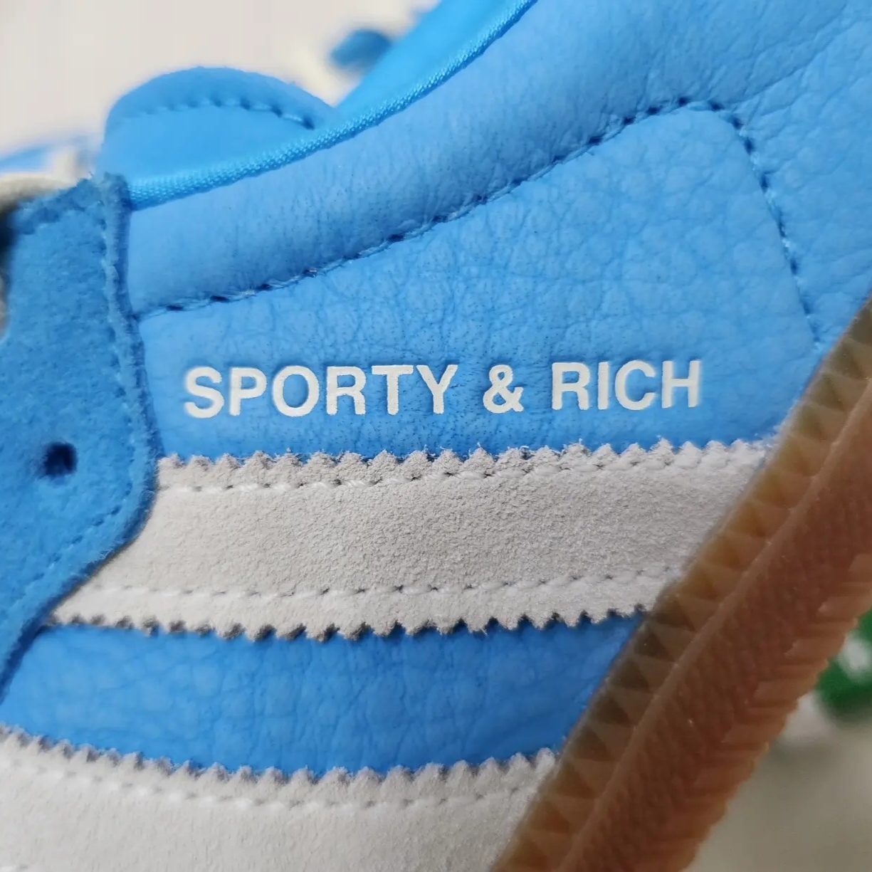 Adidas x Sporty & Rich Samba Blue Rush Cream White 착용 스타일 - 4