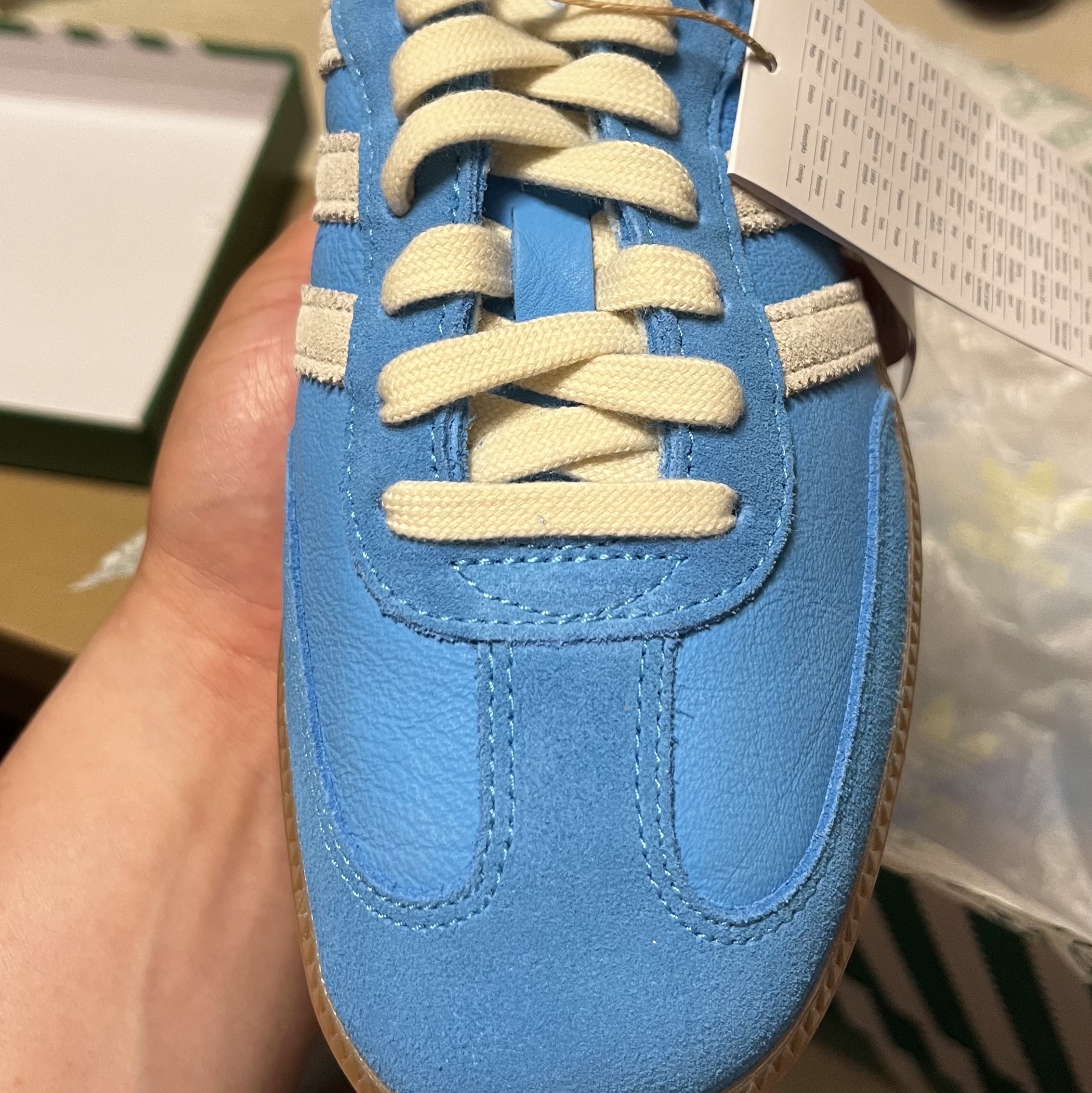Adidas x Sporty & Rich Samba Blue Rush Cream White 착용 스타일 - 2