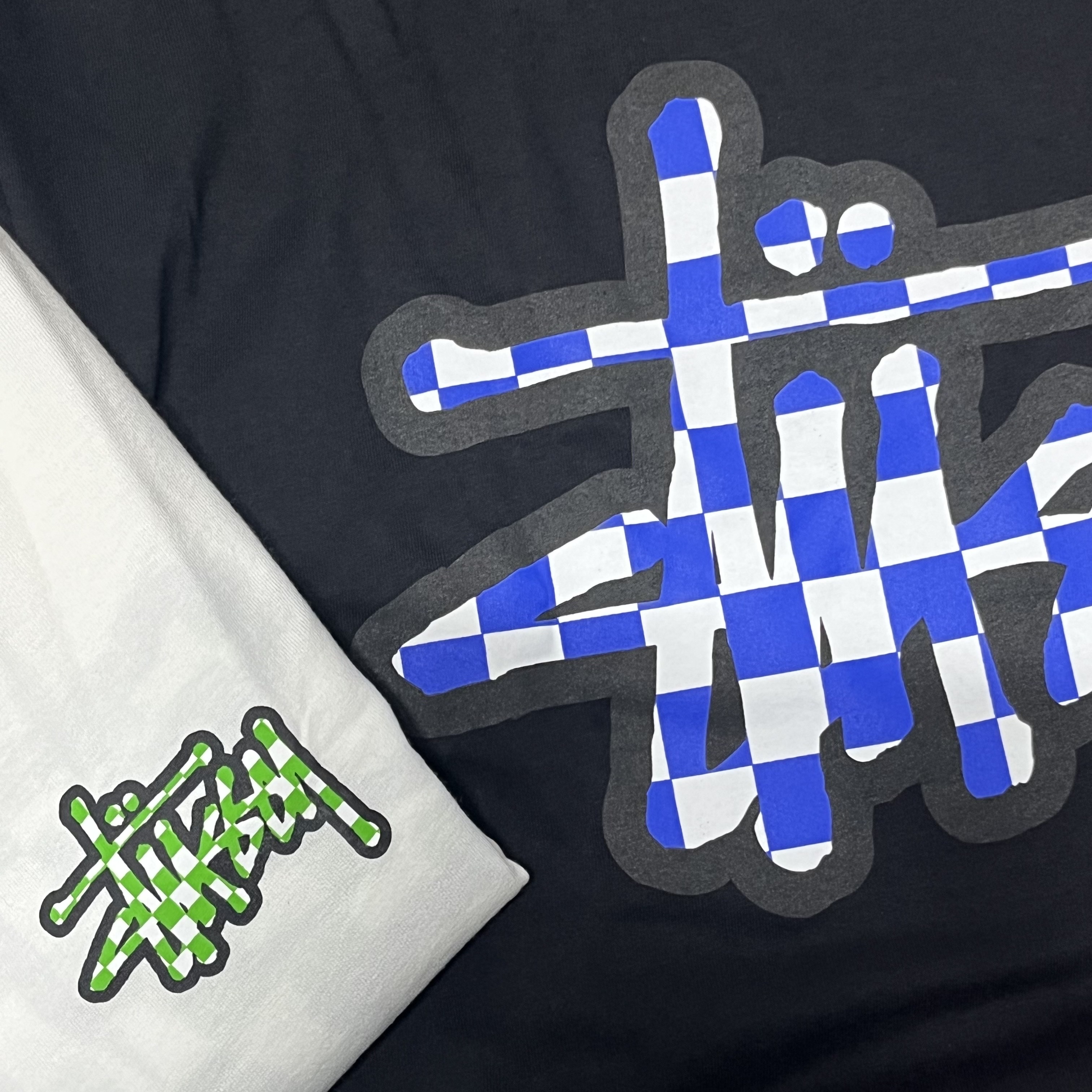 Stussy Checker Stock T-Shirt White, Stussy Checker Stock T-Shirt Black 착용 스타일