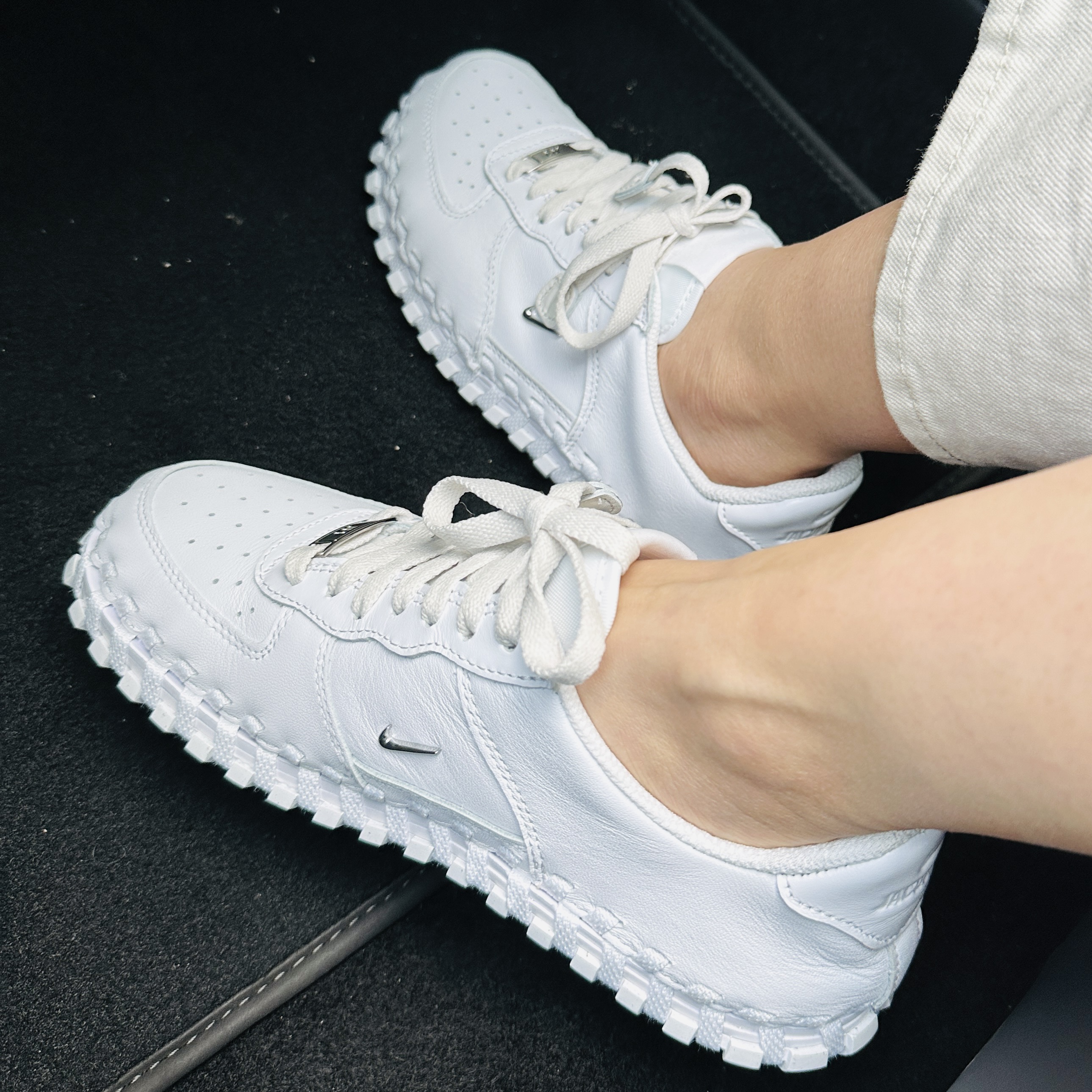 Nike x Jacquemus J Force 1 Low LX SP White 착용 스타일