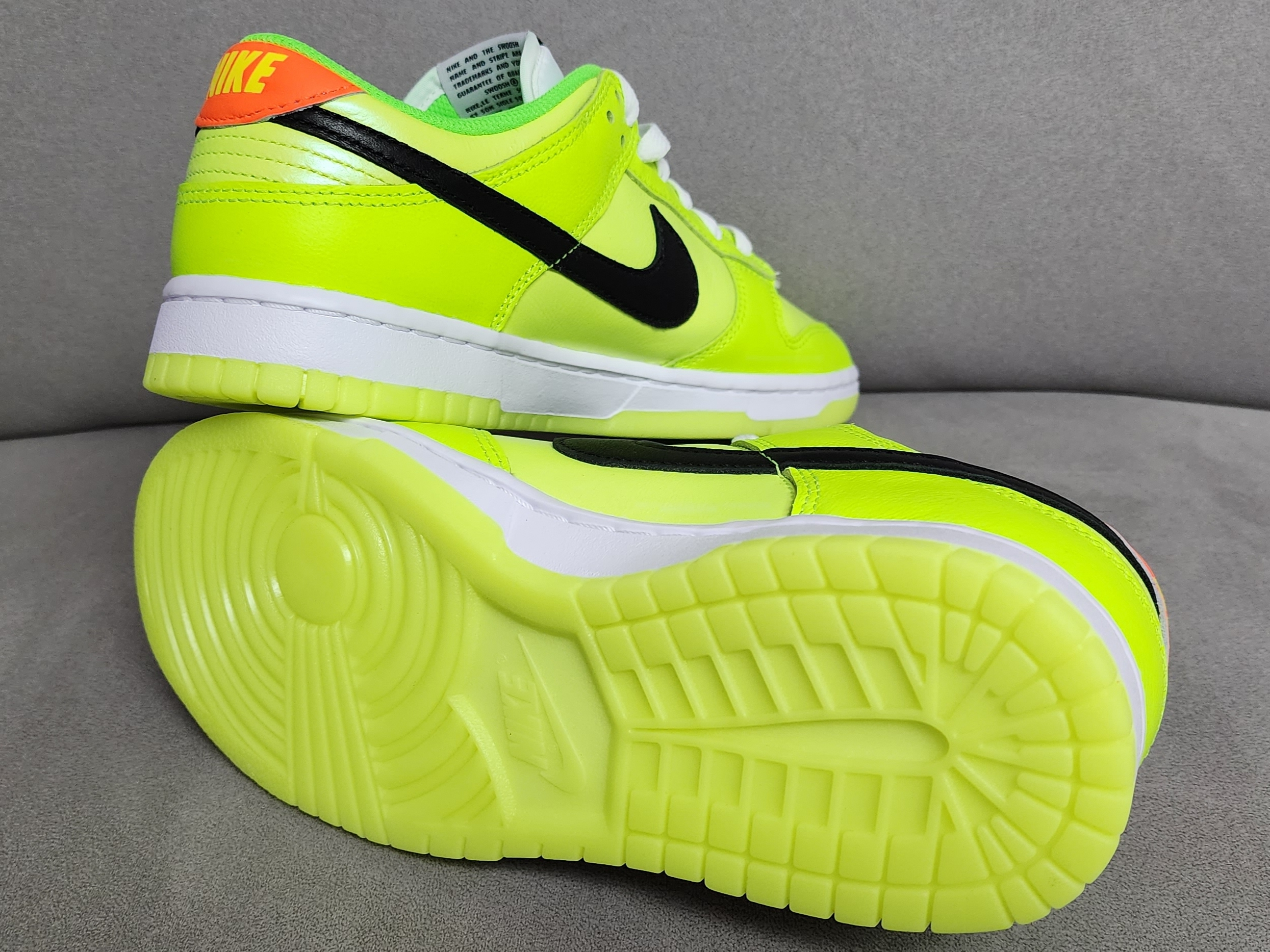 Nike Dunk Low Volt 착용 스타일 - 2