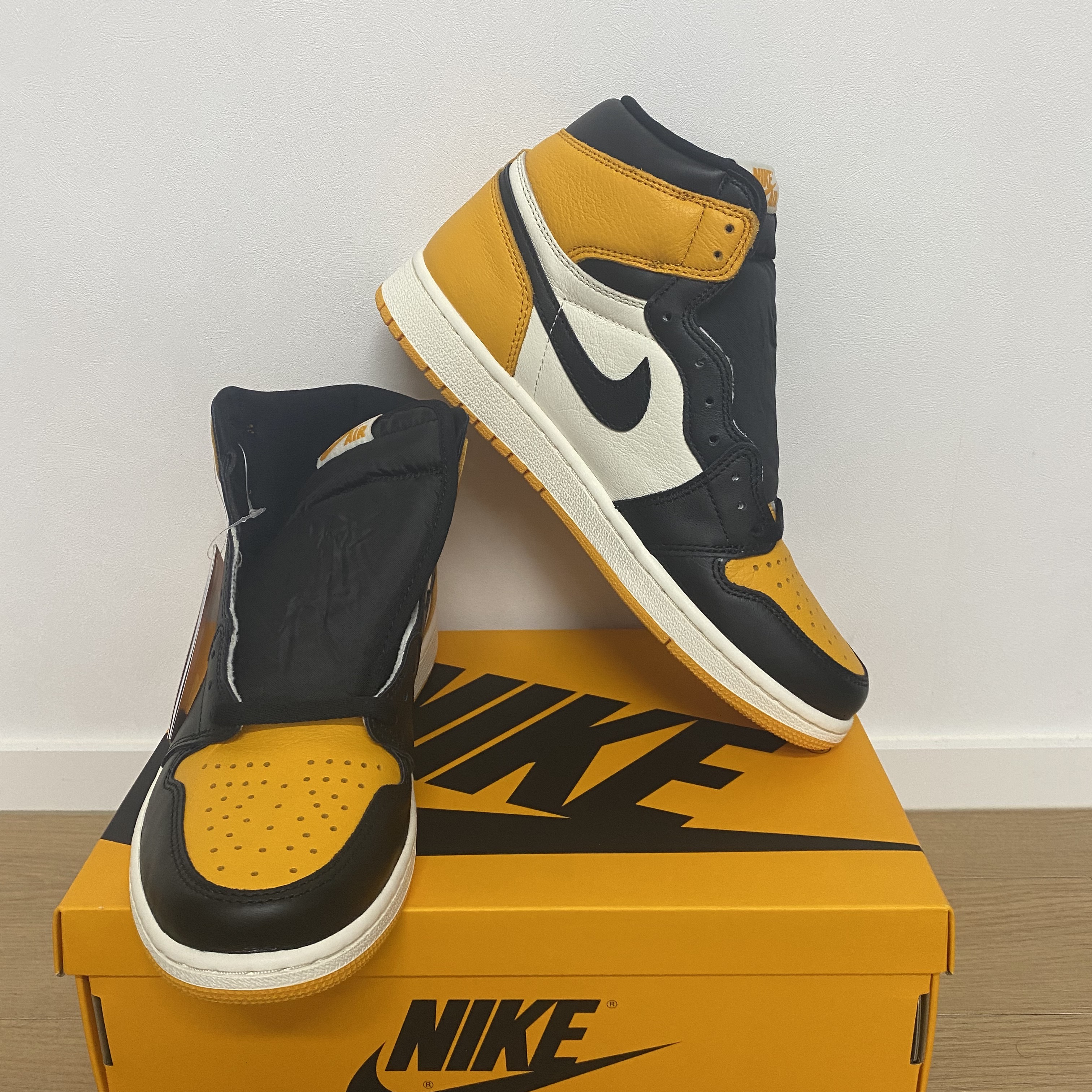 Jordan 1 Retro High OG Taxi 착용 스타일 - 2