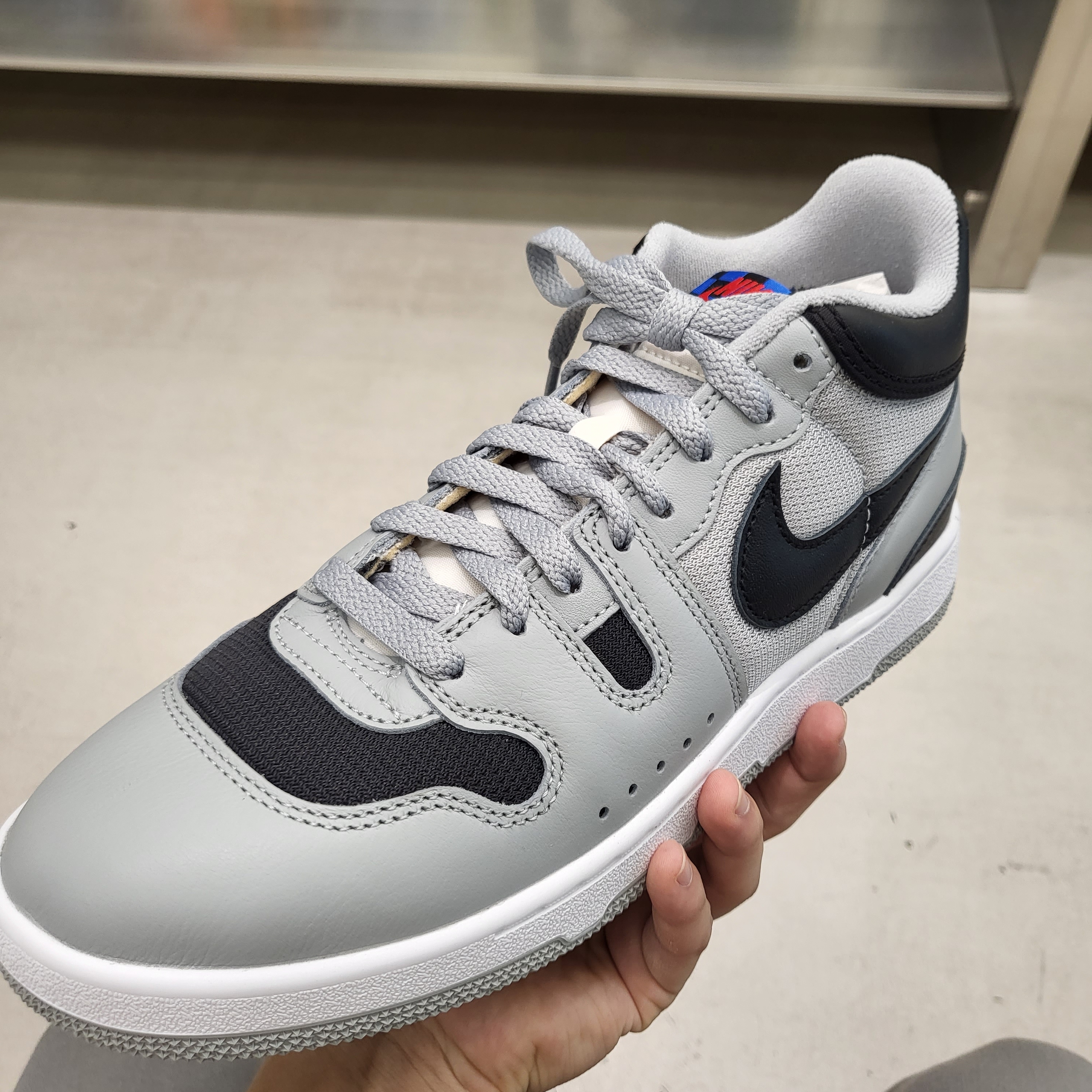 Nike Mac Attack QS SP Light Smoke Grey 착용 스타일 - 1