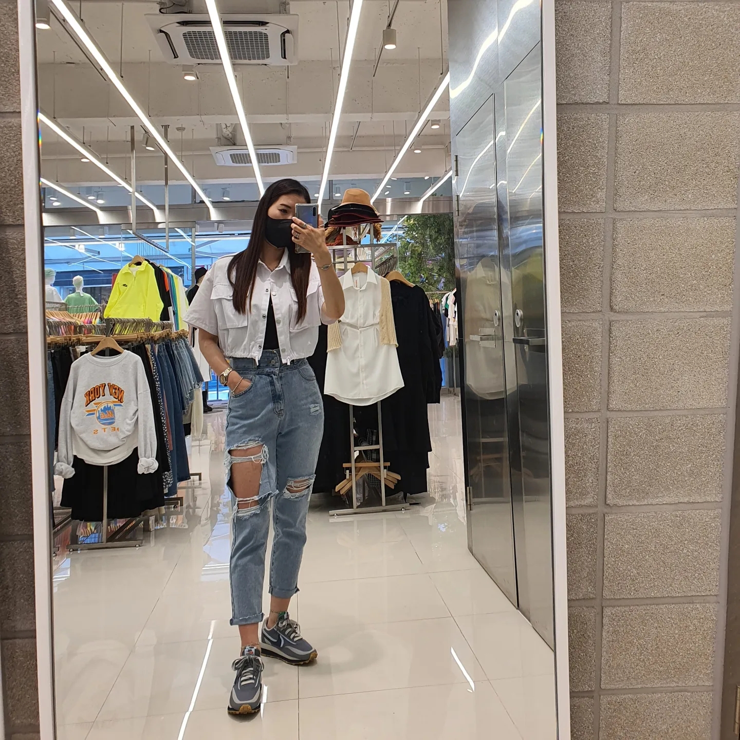 Nike x Sacai x Clot LDWaffle Cool Grey 착용 스타일