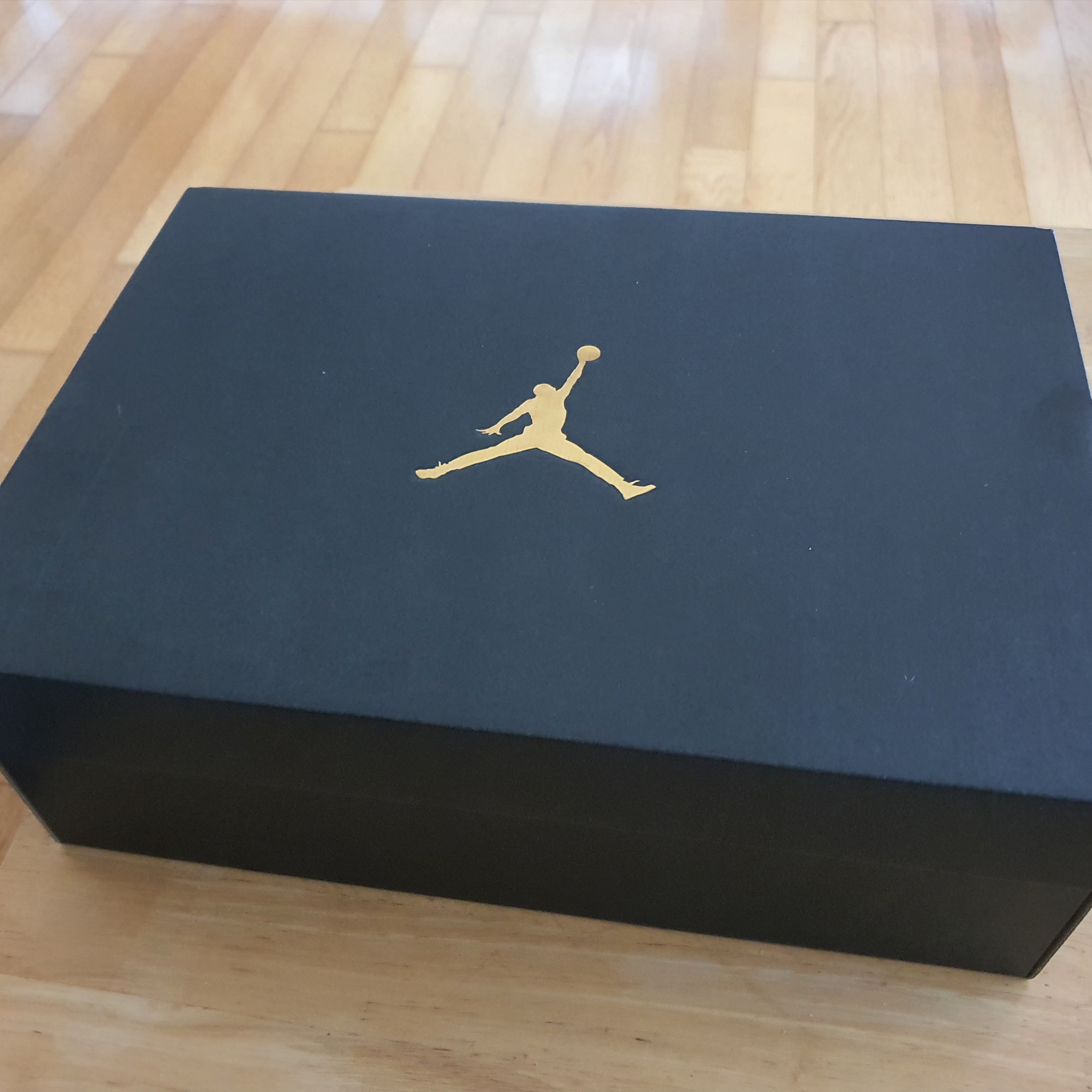 Jordan 1 Mid Reverse Bred 착용 스타일 - 4