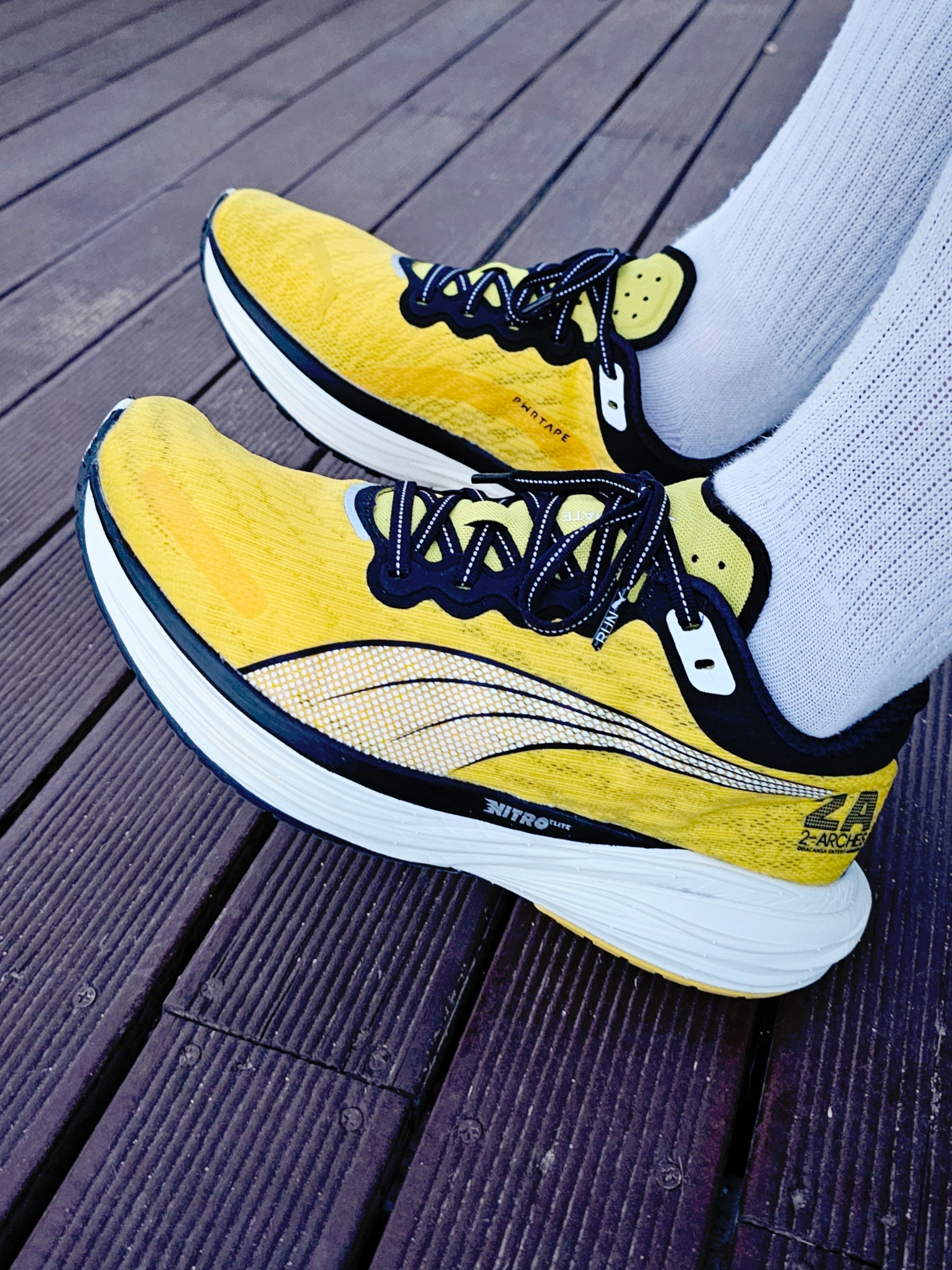 Puma x Balansa Deviate Nitro 2 Freesia Black 착용 스타일 - 4