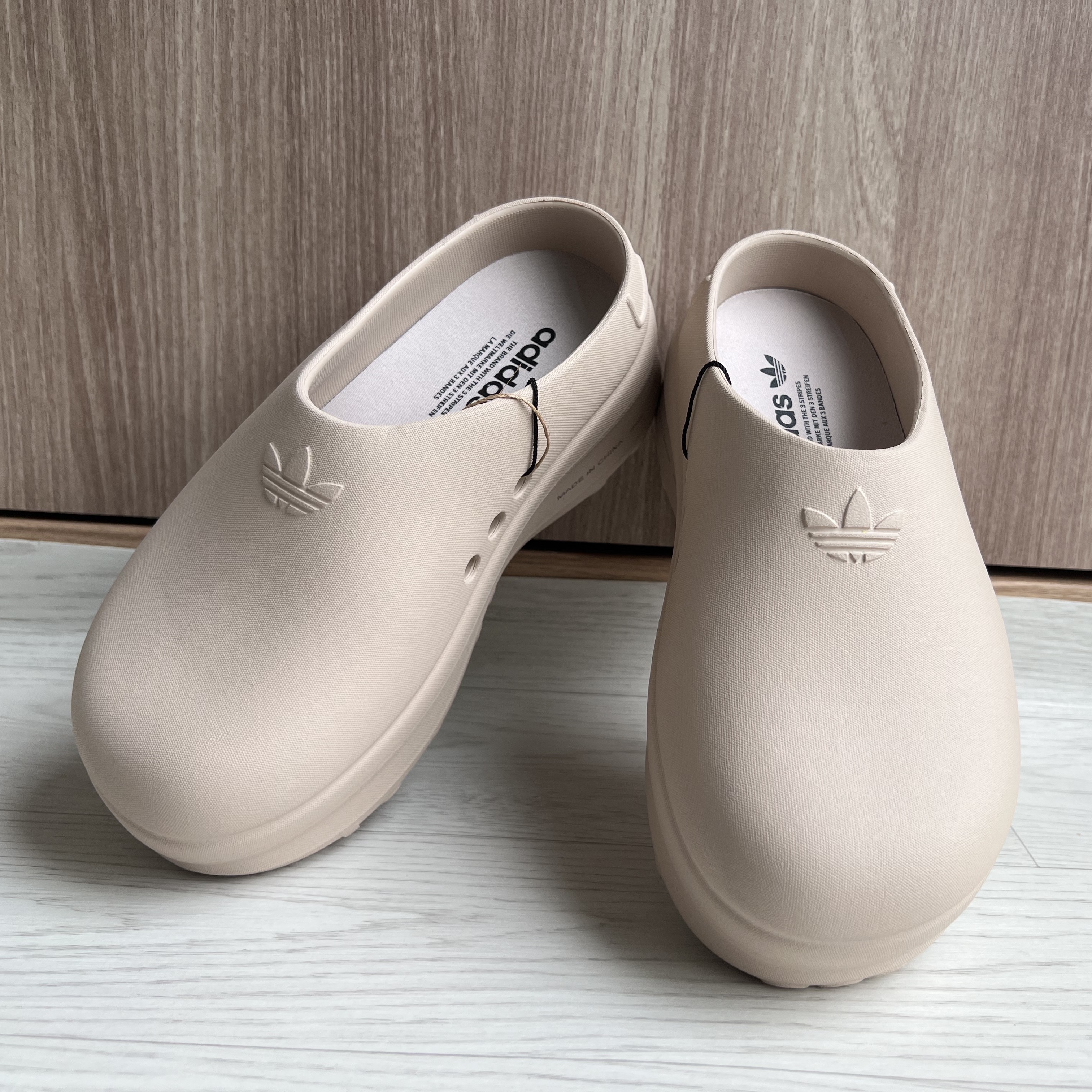 (W) Adidas Adifom Stan Smith Mule Wonder Taupe 착용 스타일 - 1