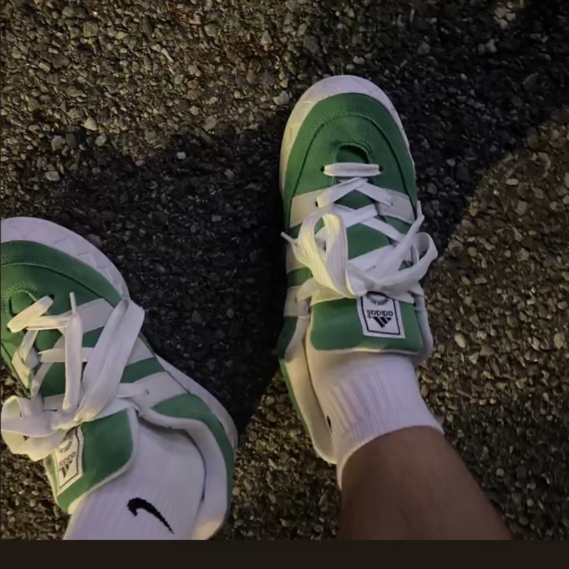 Adidas Adimatic Green 착용 스타일