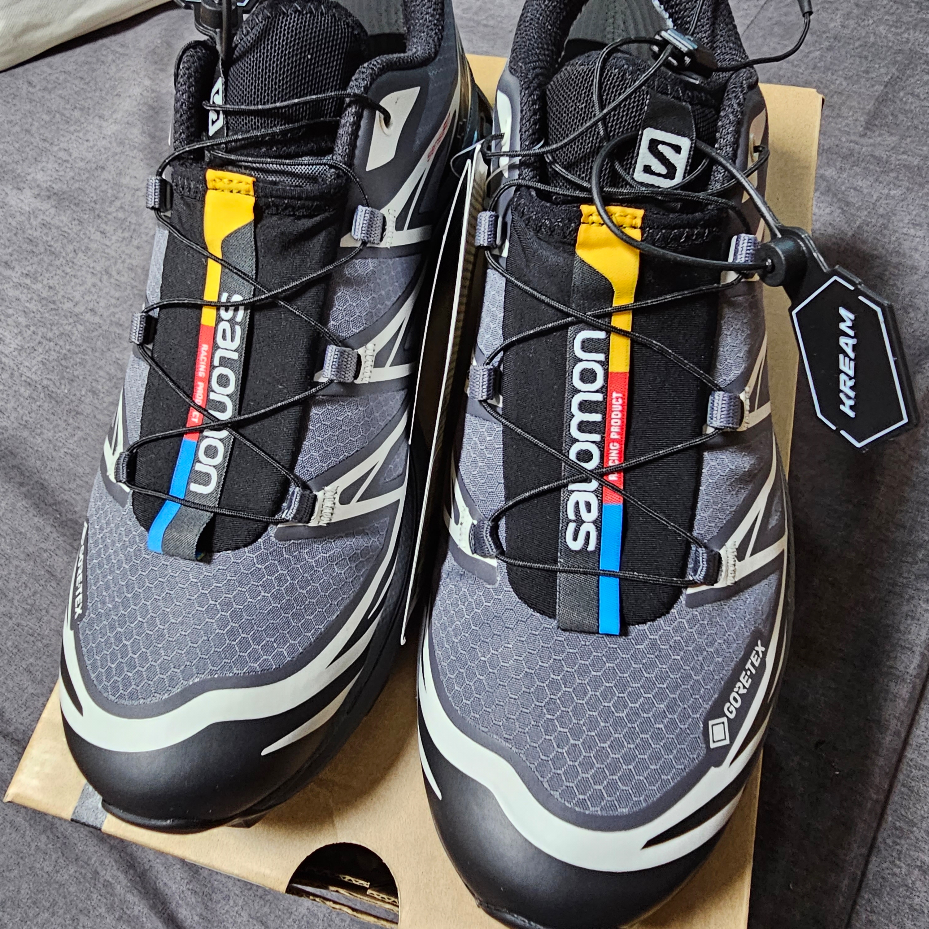 Salomon XT-6 Gore-Tex Black Ebony 착용 스타일