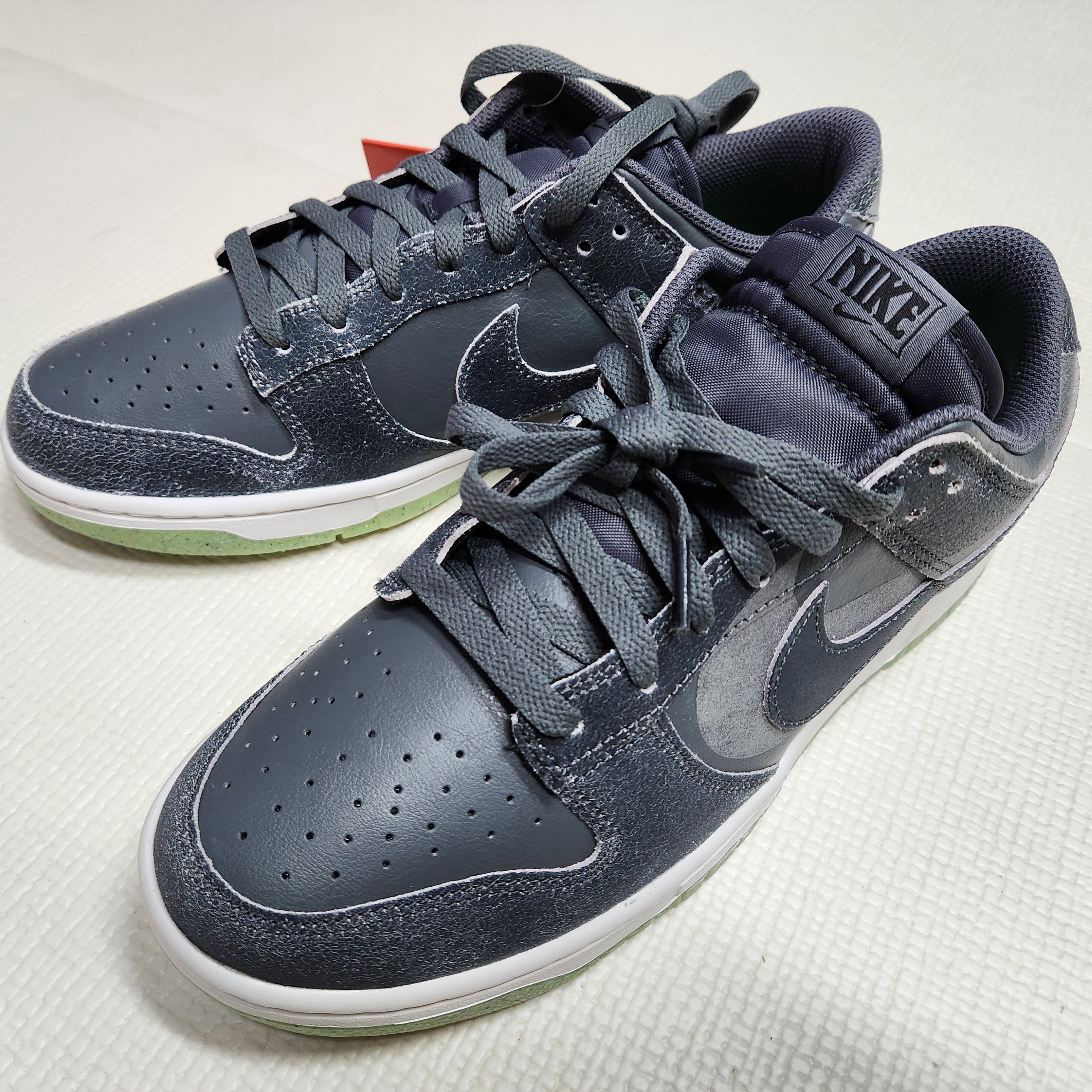 Nike Dunk Low Retro PRM Halloween 착용 스타일 - 1