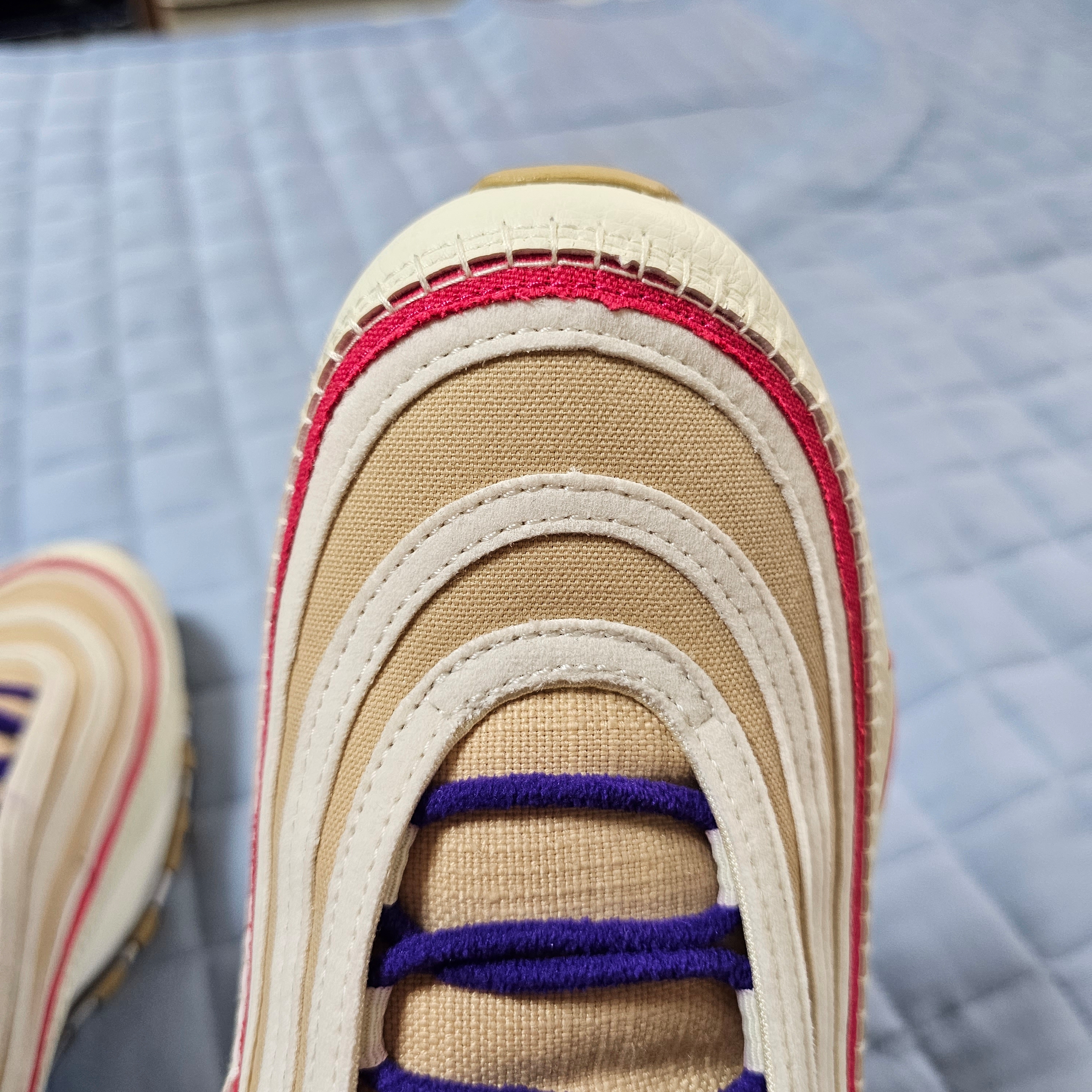 Nike Air Max 97 SE Air Sprung Cream 착용 스타일