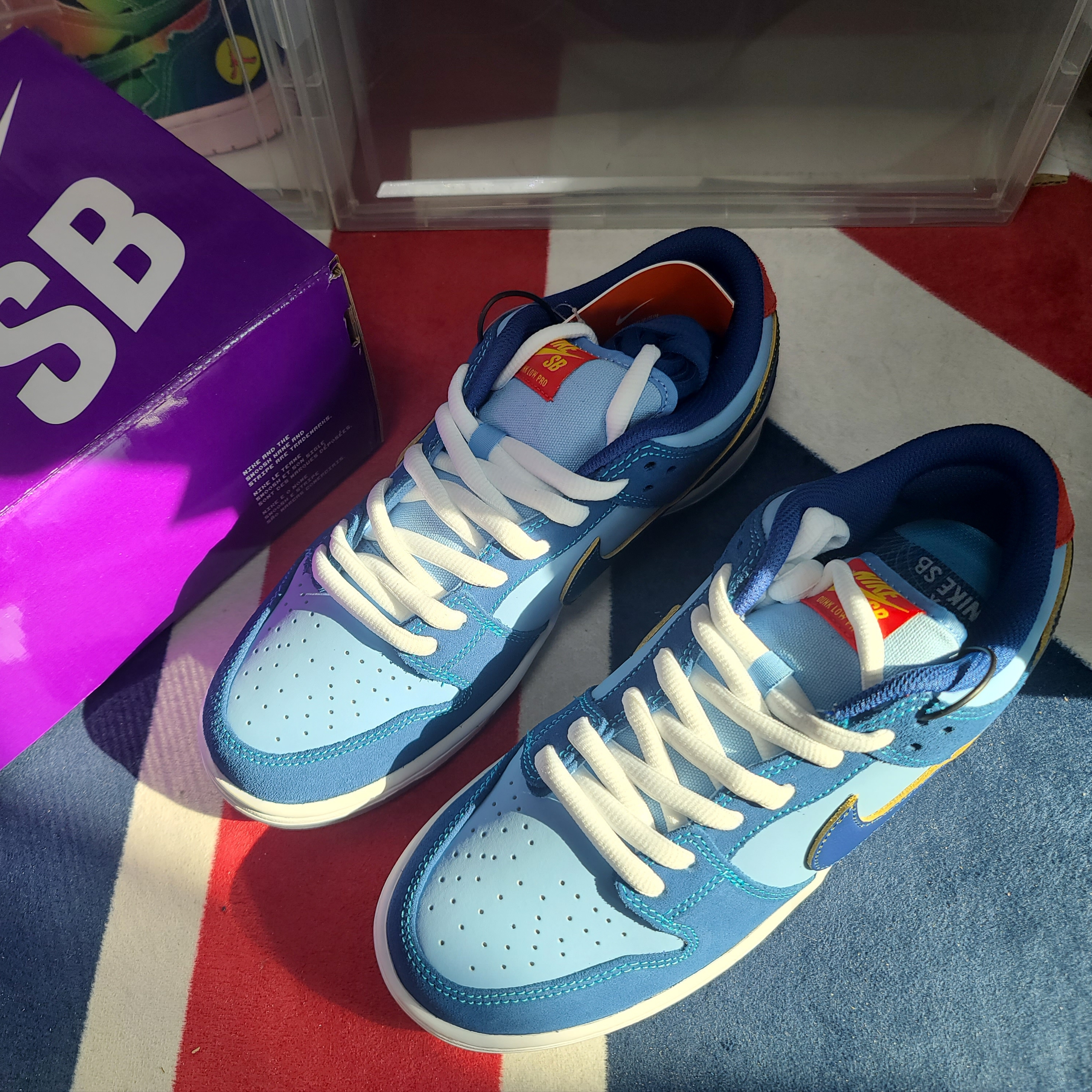 Nike x Why So Sad? SB Dunk Low Pro Coastal Blue 착용 스타일 - 2