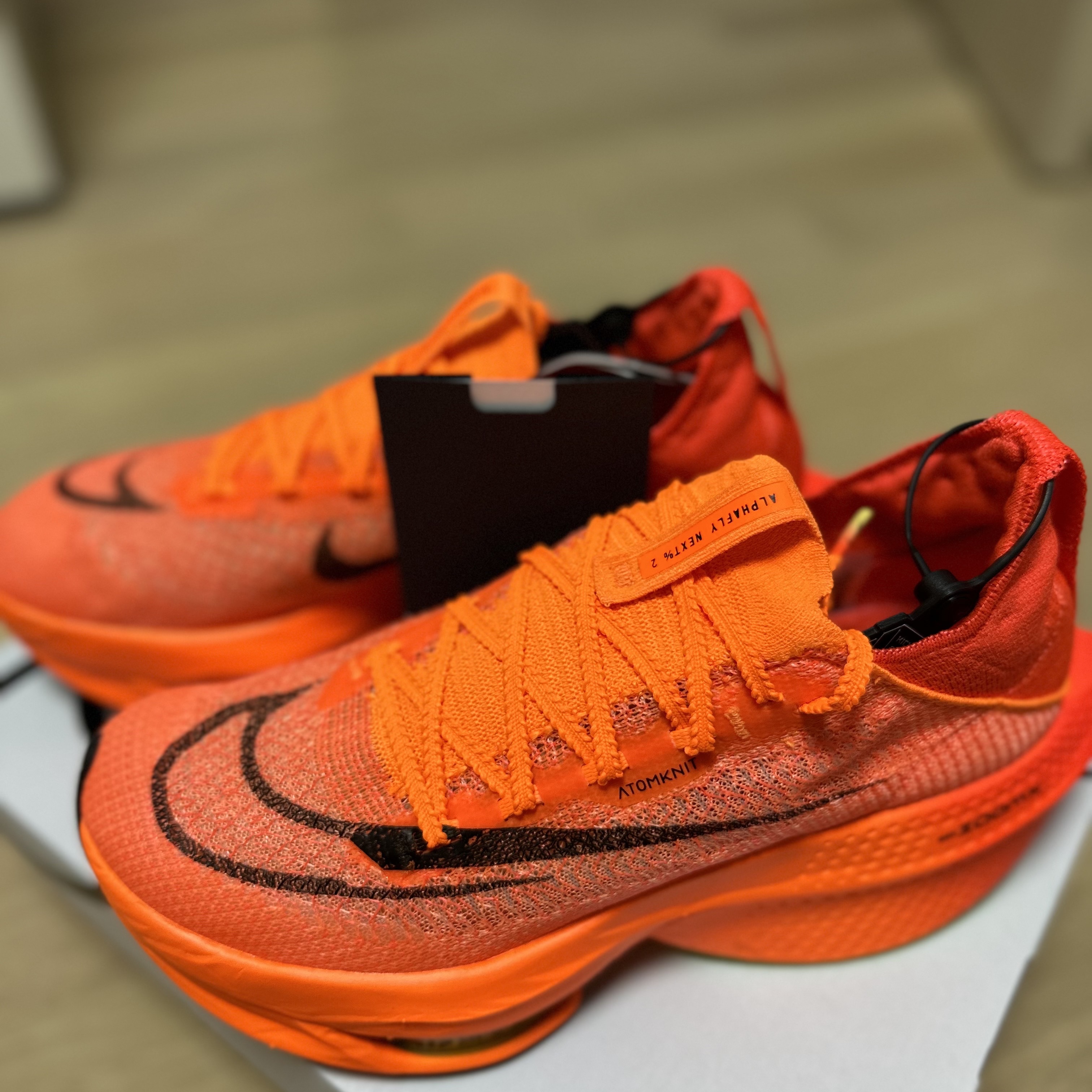 Nike Air Zoom Alphafly Next% 2 Total Orange 착용 스타일 - 1