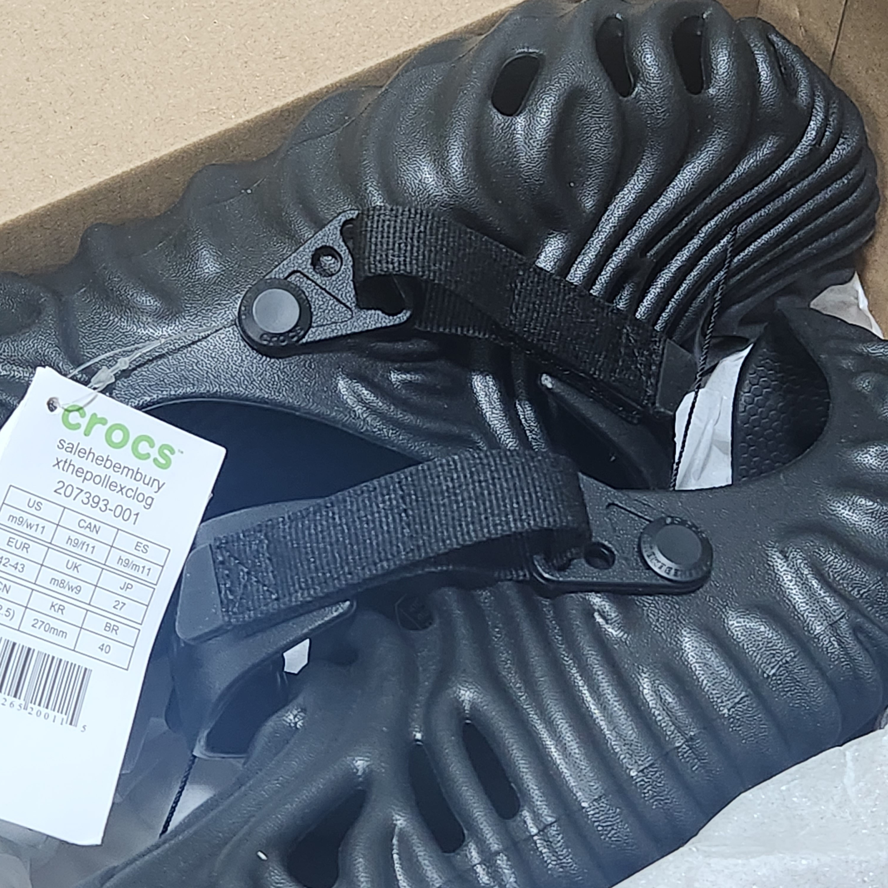 Crocs x Salehe Bembury Pollex Clog Sasquatch 착용 스타일 - 4