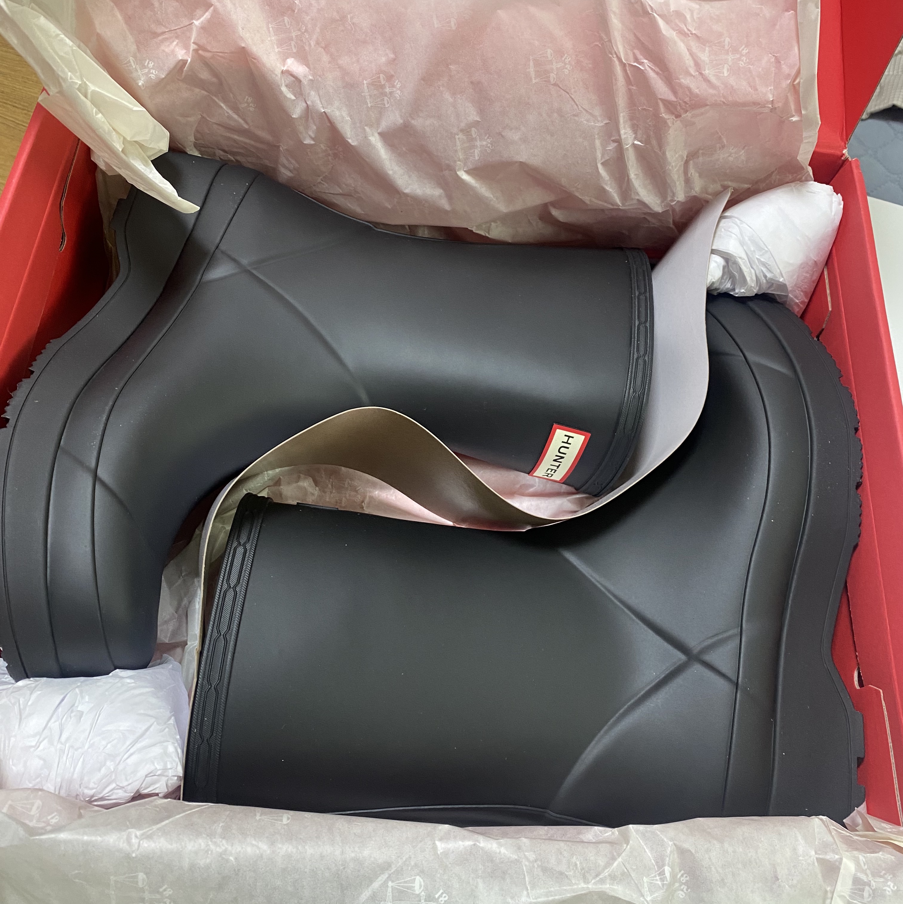Hunter Original Play Mid Rainboots Black 착용 스타일