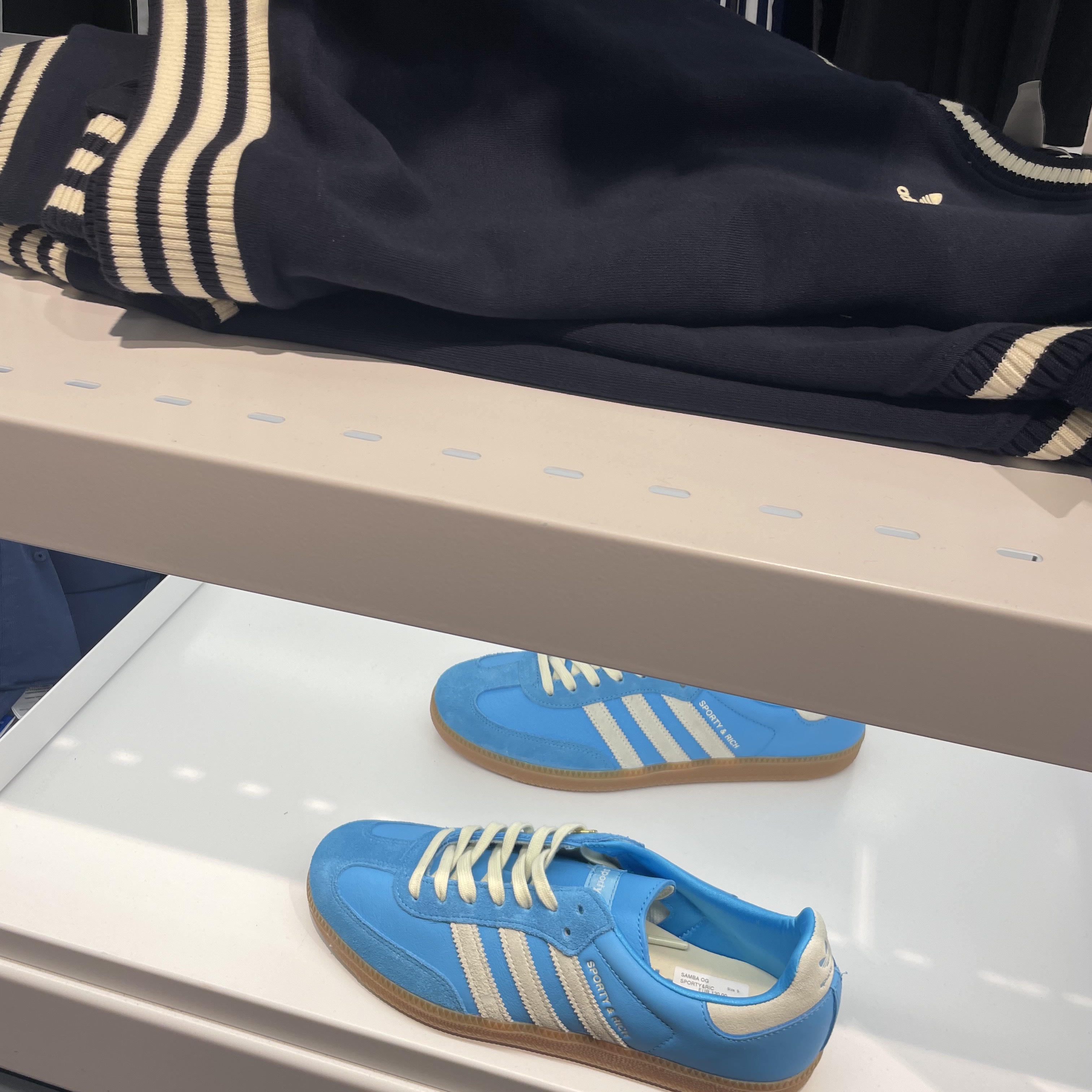 Adidas x Sporty & Rich Samba Blue Rush Cream White 착용 스타일