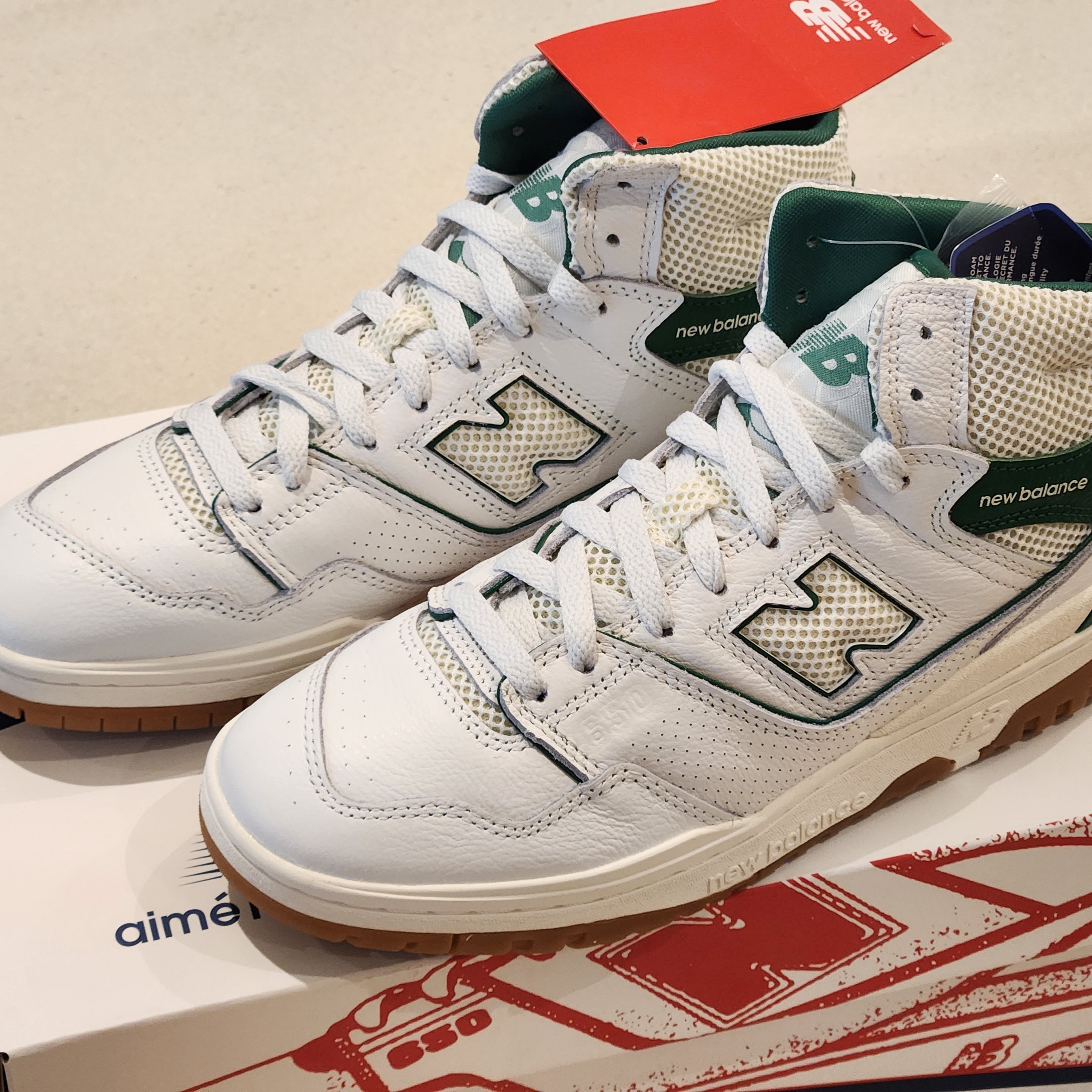 New Balance x Aime Leon Dore 650R White Green 착용 스타일 - 1