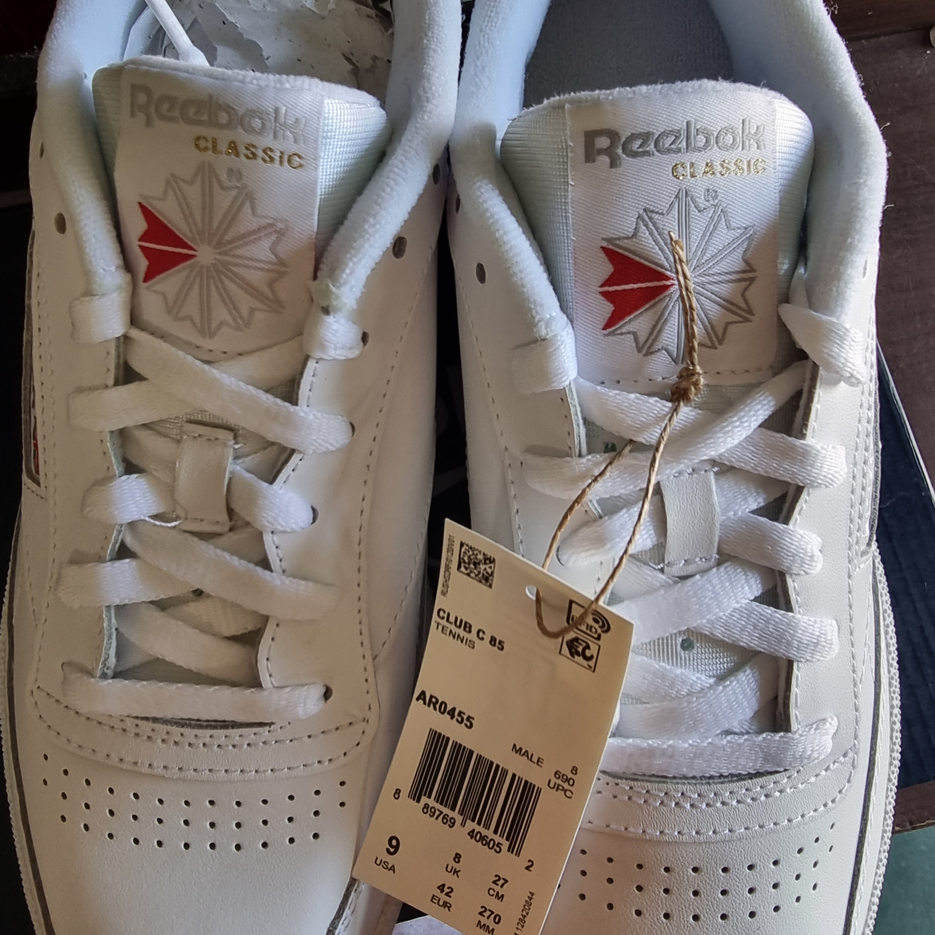 Reebok Club C 85 White Grey 착용 스타일 - 1