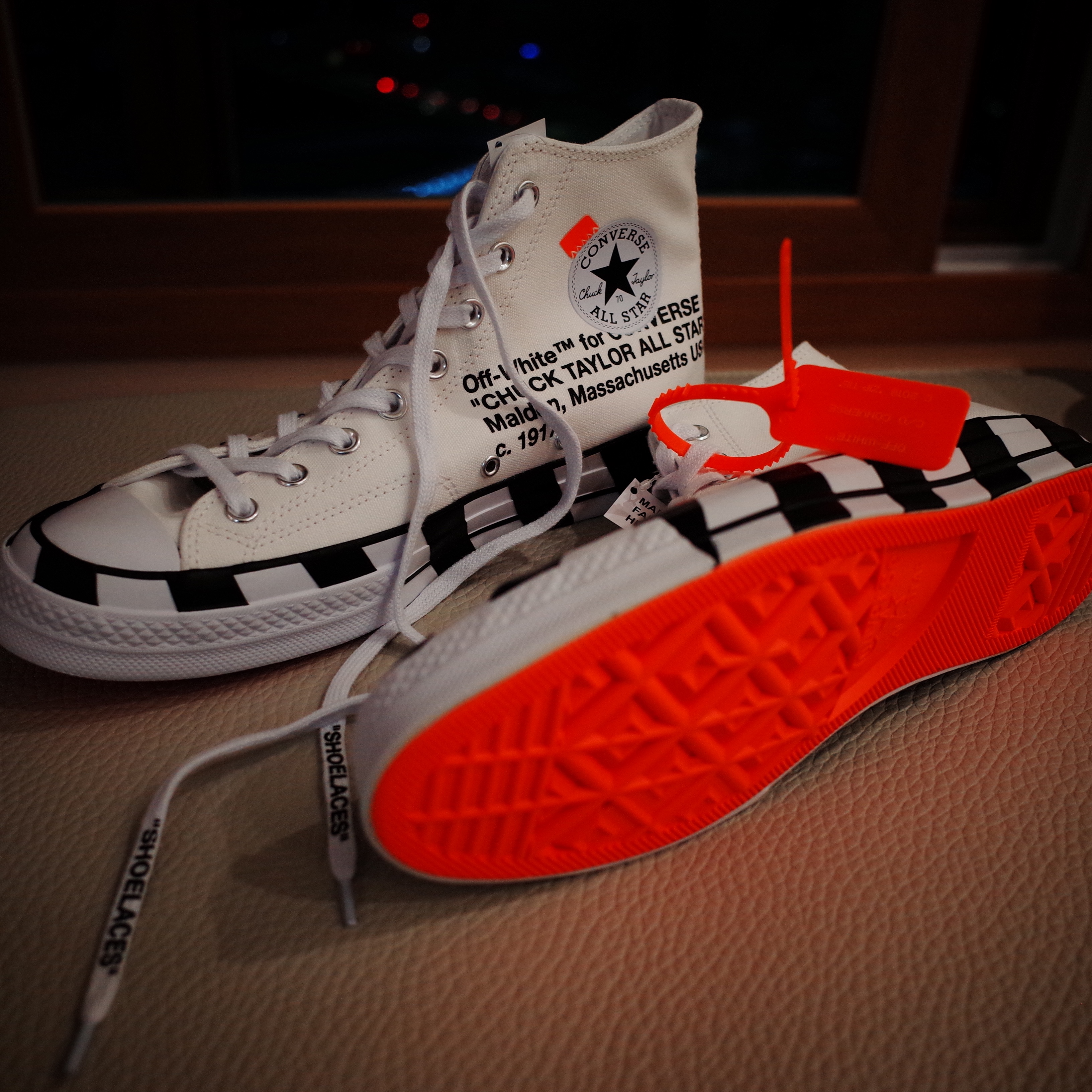 Converse x Off-White Chuck 70 High V2 2021 착용 스타일