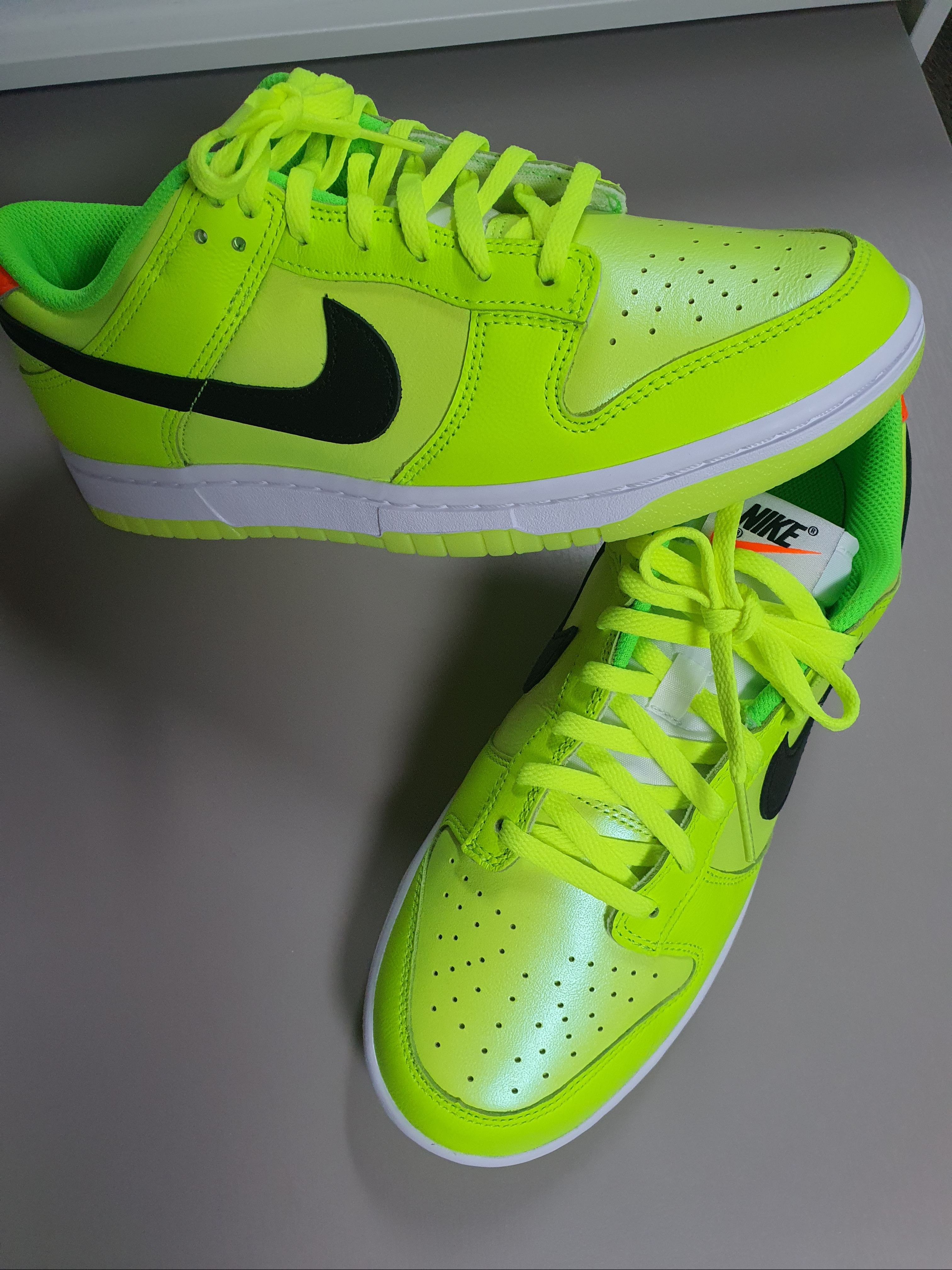 Nike Dunk Low Volt 착용 스타일 - 5