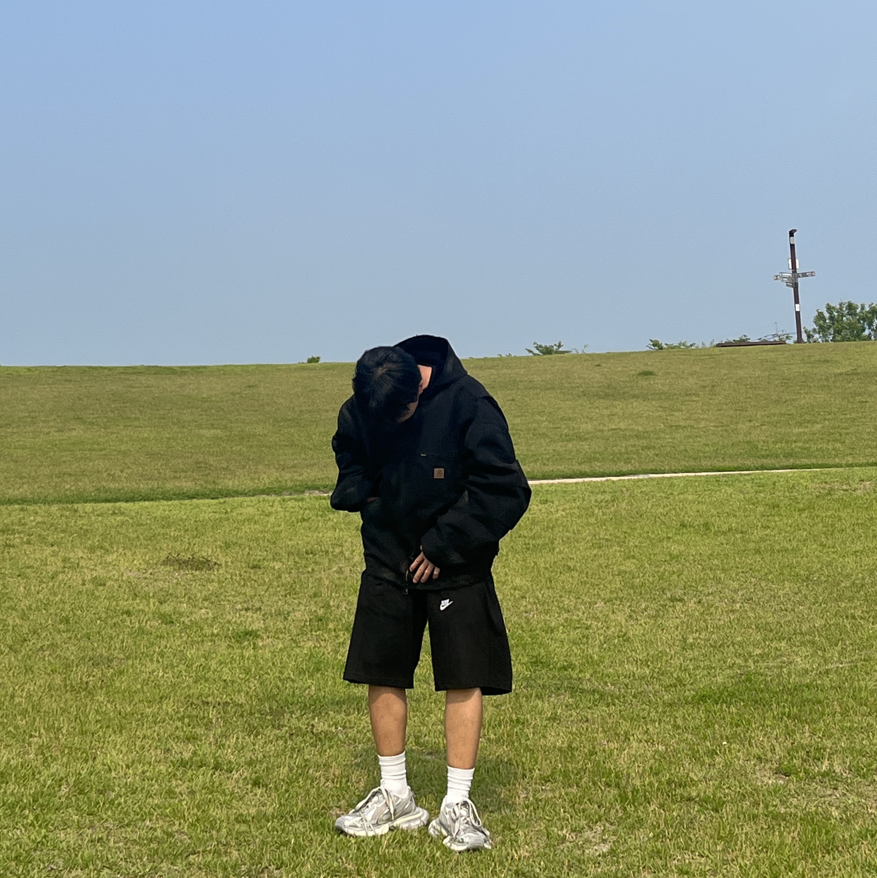 Project G/R Distressed Mud Work Jacket Black, Balenciaga 3XL Sneakers Light Beige 착용 스타일 - 2