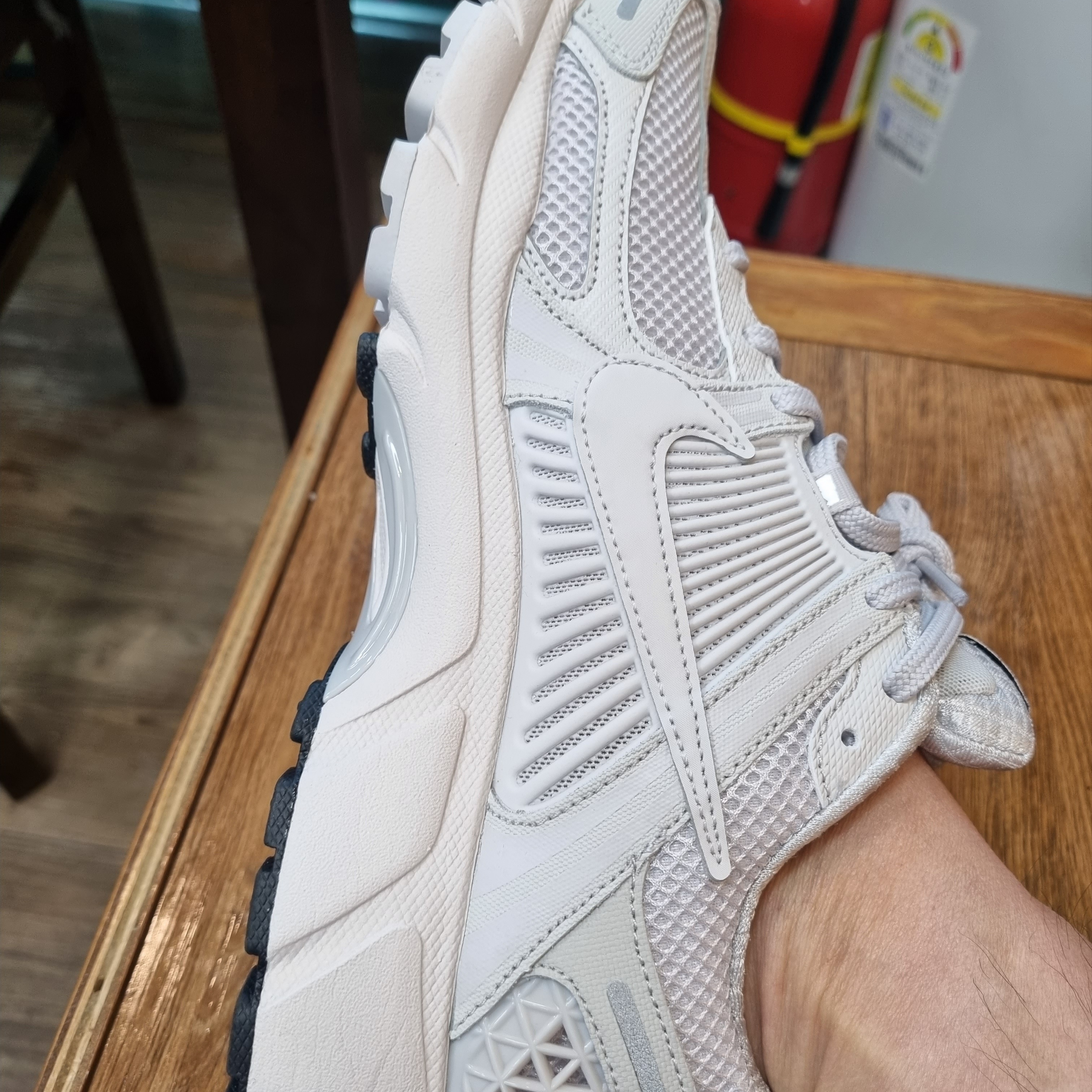 Nike Zoom Vomero 5 SP Vast Grey 2023 착용 스타일
