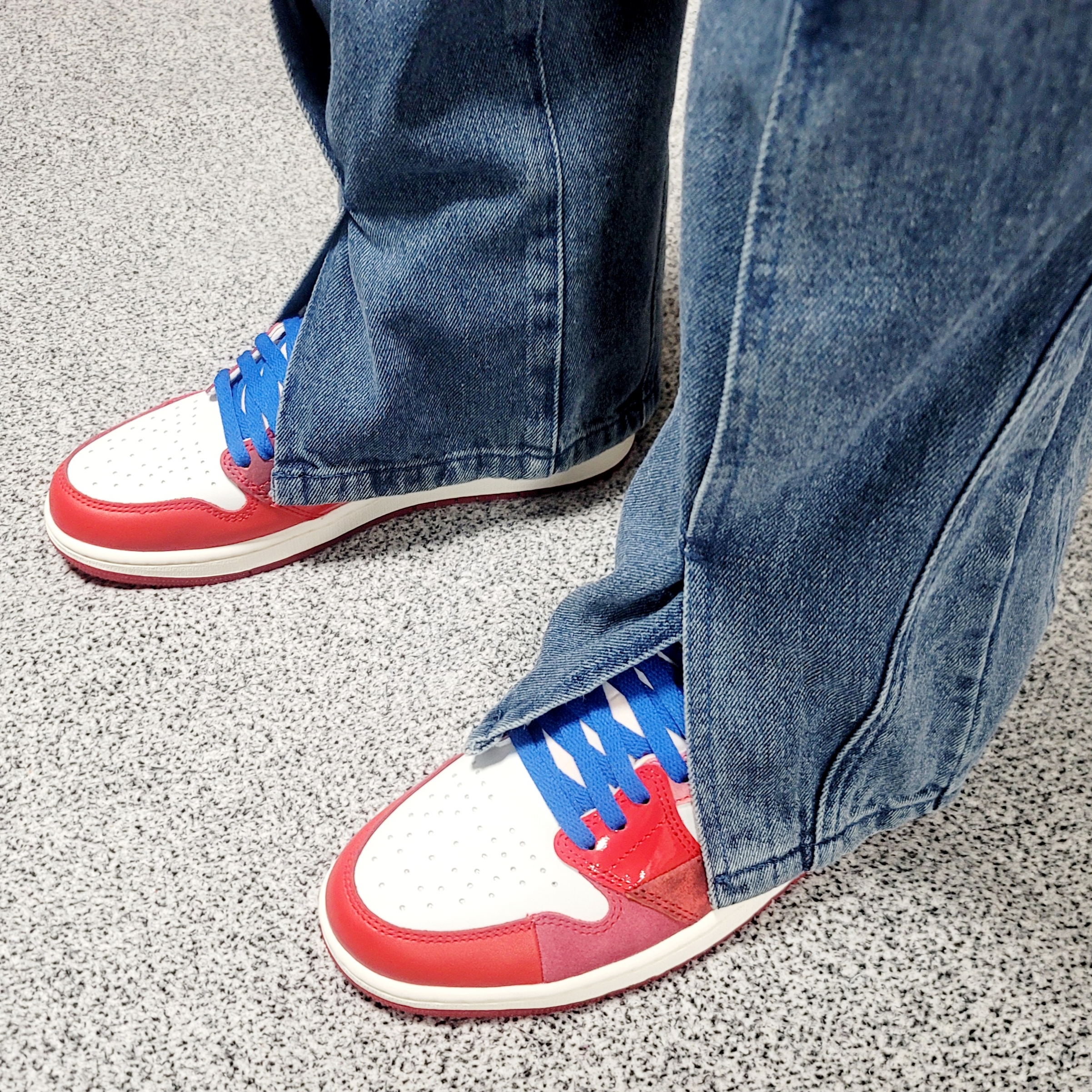 Jordan 1 Retro High Spider-Man Next Chapter 착용 스타일 - 1