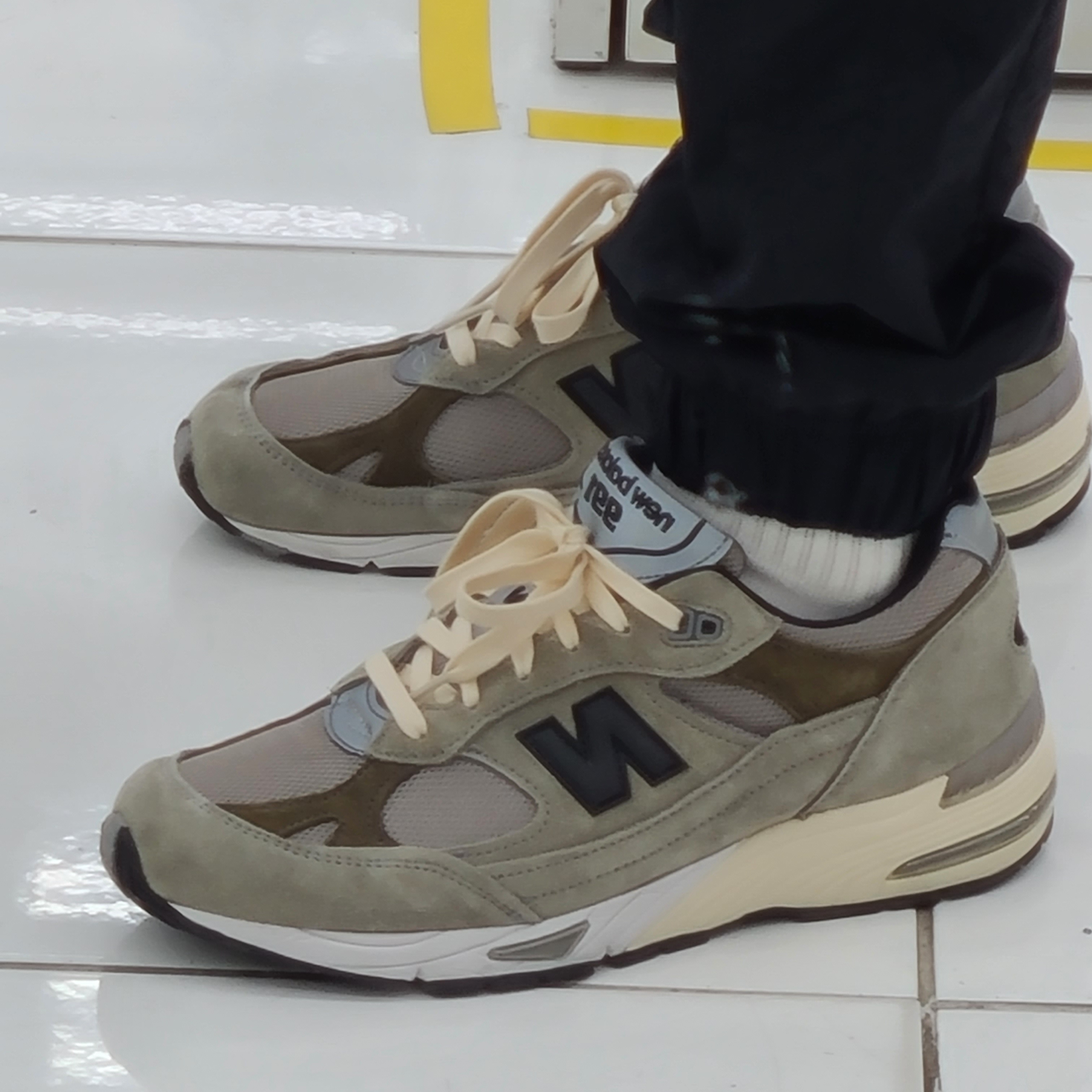 New Balance x JJJJound 991 Made in UK Grey 착용 스타일