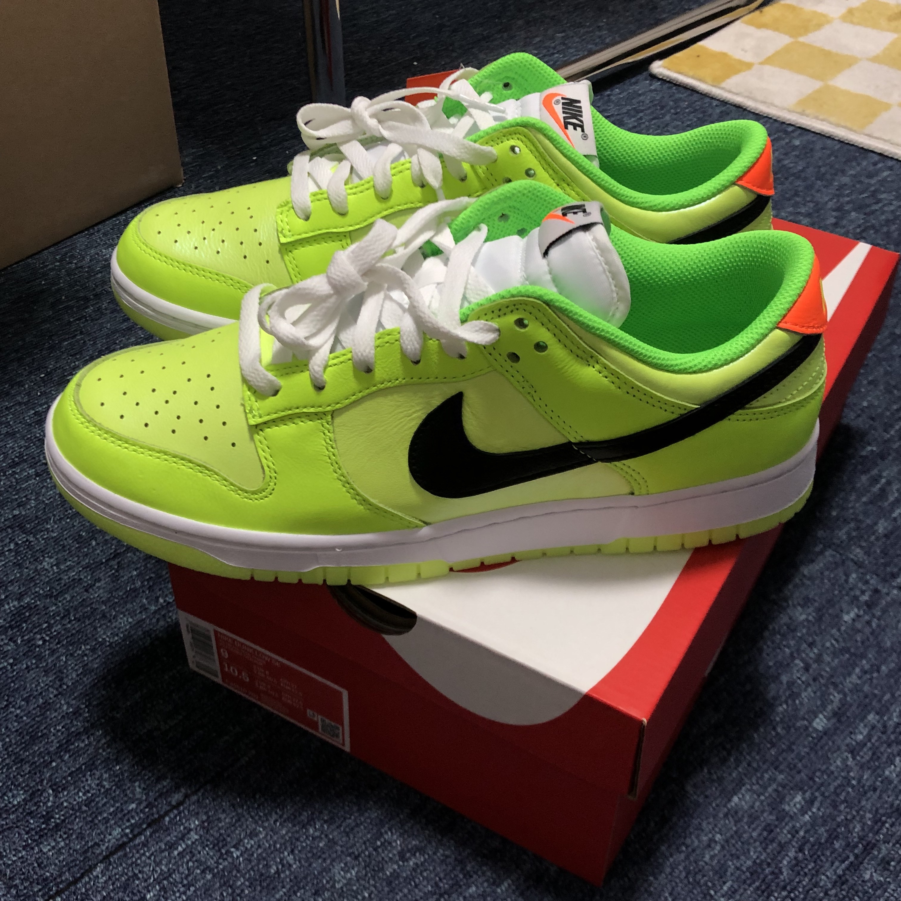Nike Dunk Low Volt 착용 스타일