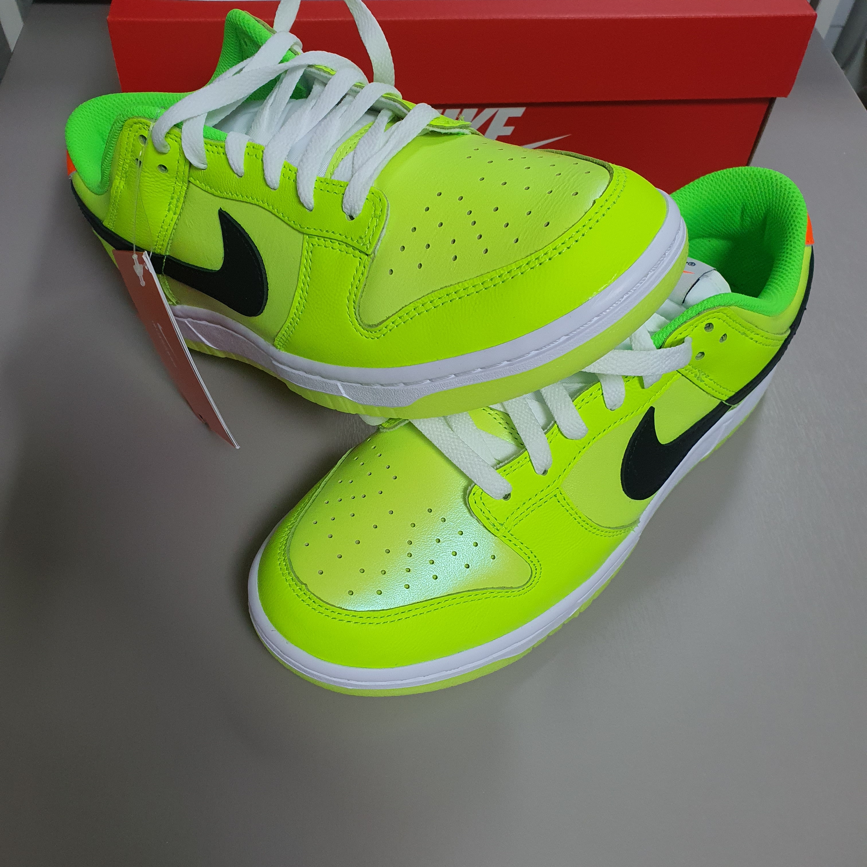 Nike Dunk Low Volt 착용 스타일 - 5